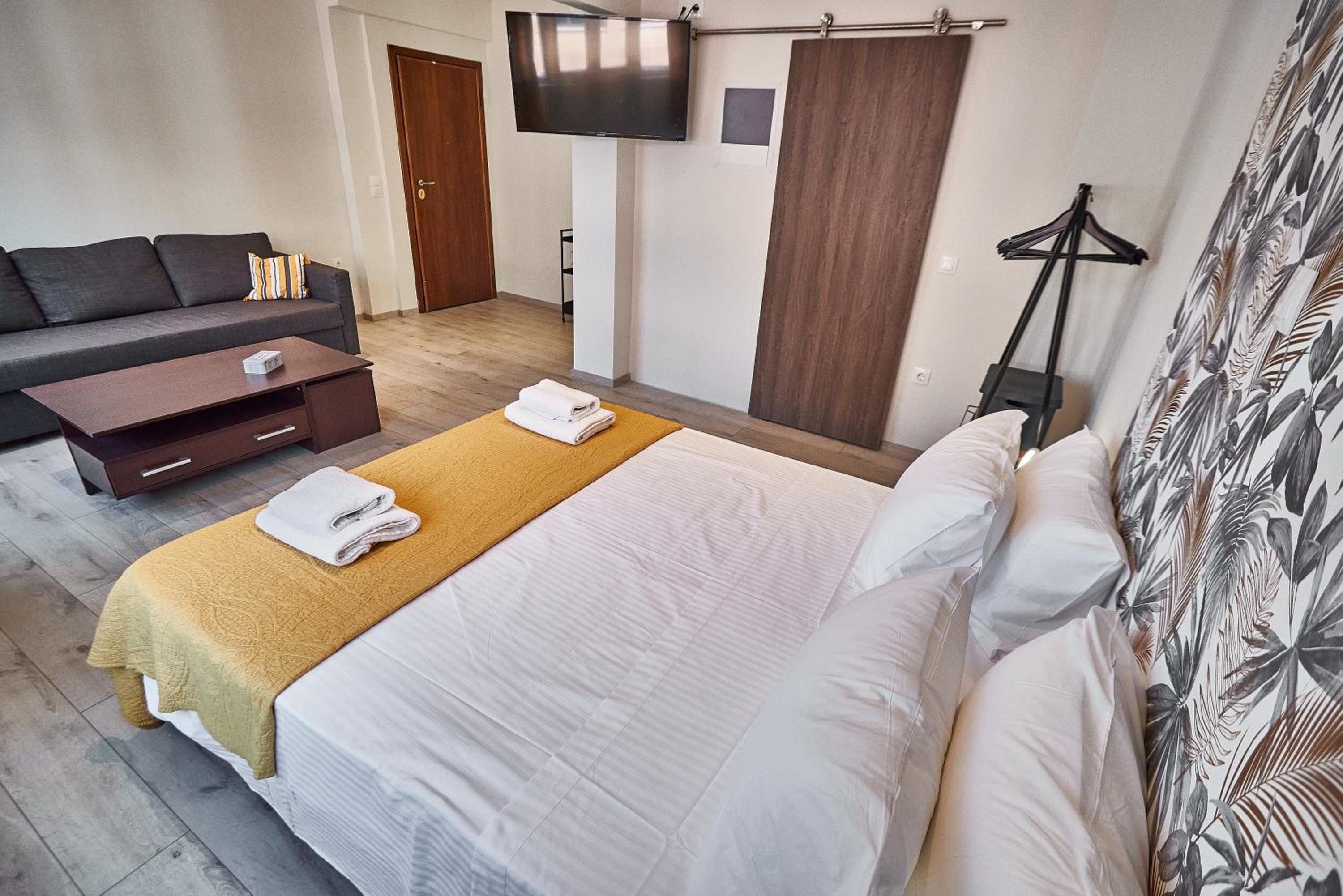 One-Bedroom Apartment