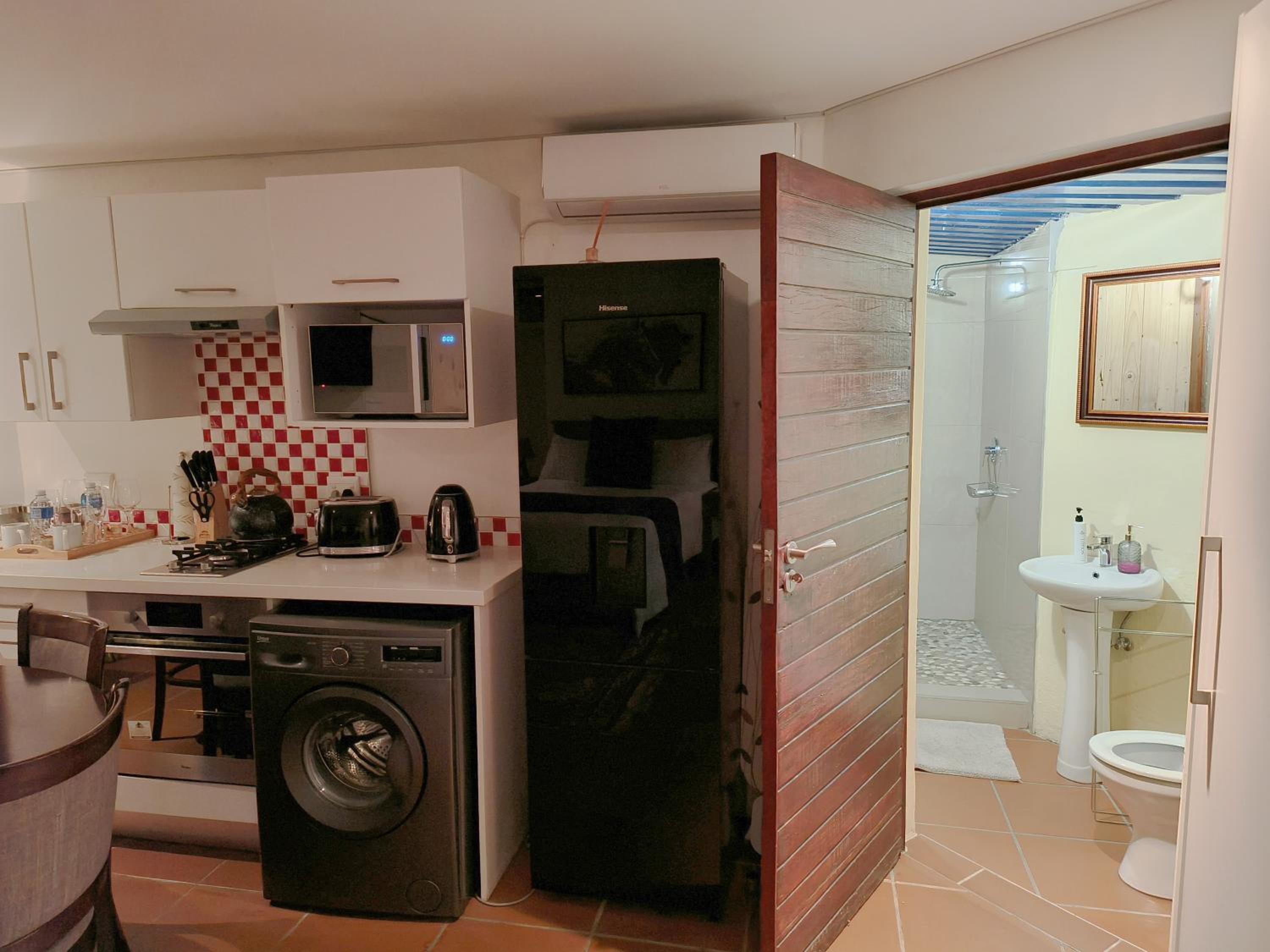 Suite with Garden View - Photo 5