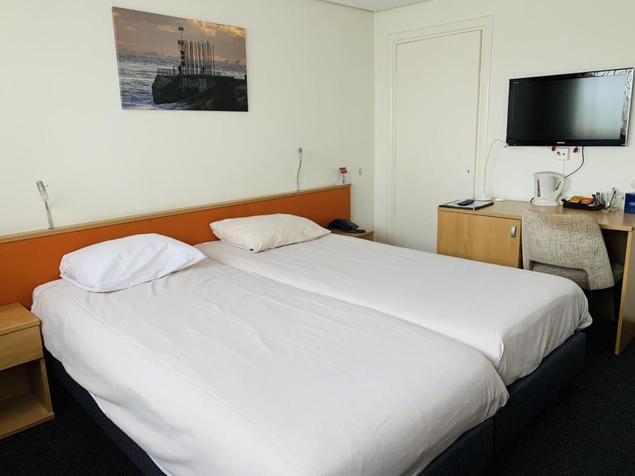 Twin Room at The City Side - Photo 1