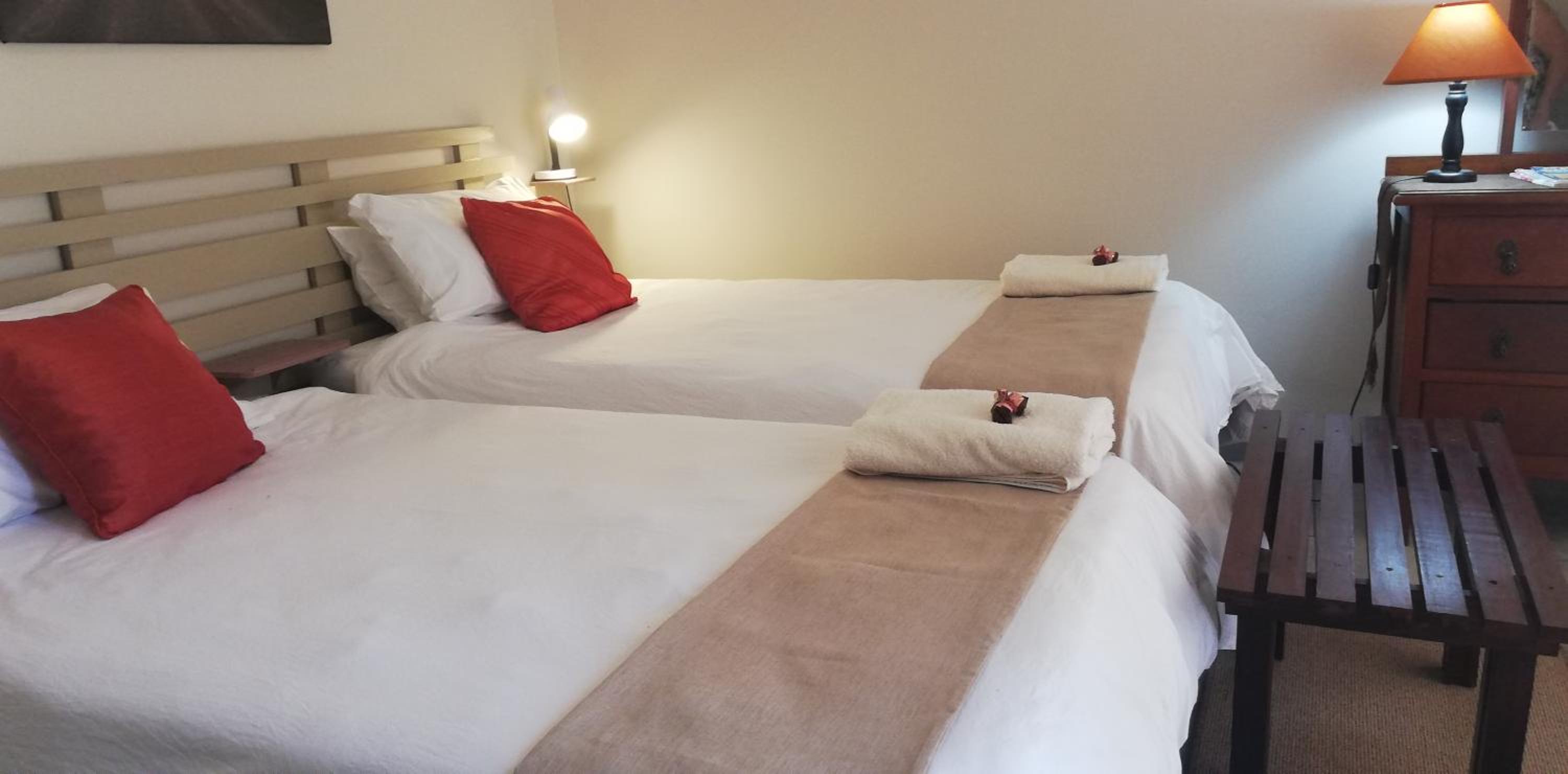 Standard Twin Room with Garden View photo 1