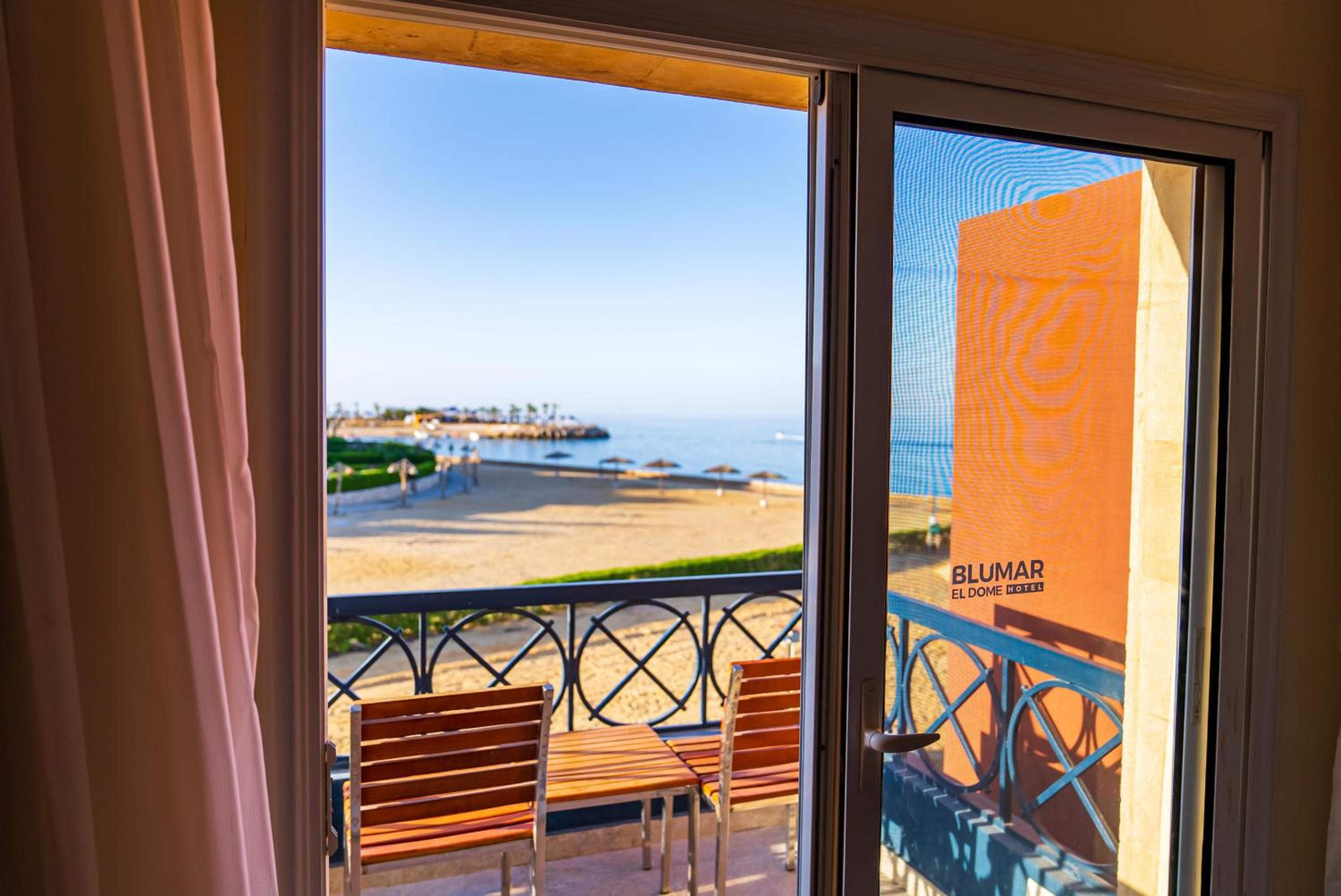 Deluxe Double Room with Side Sea View - Photo 7
