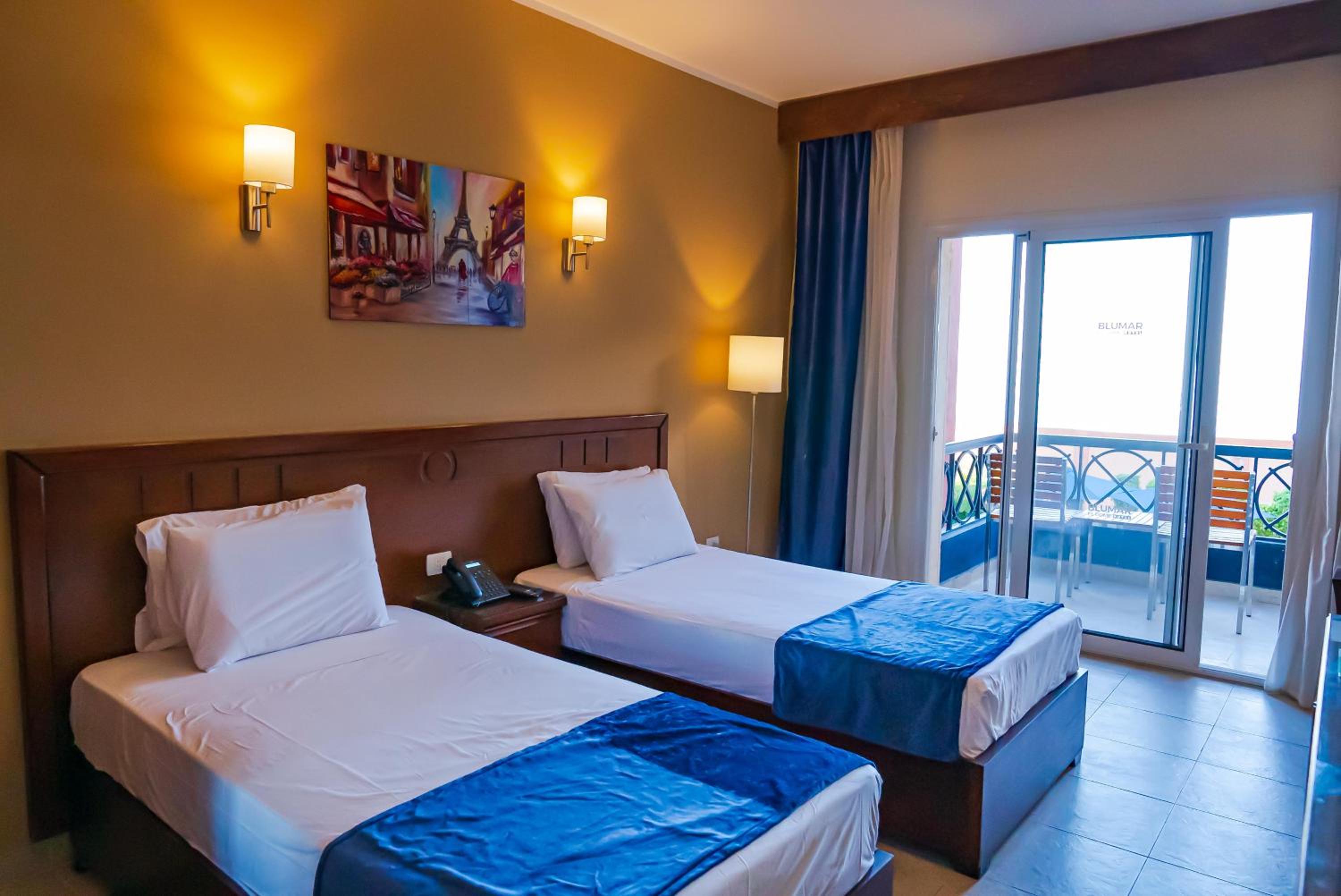 Deluxe Double or Twin Room with Sea View - Photo 7