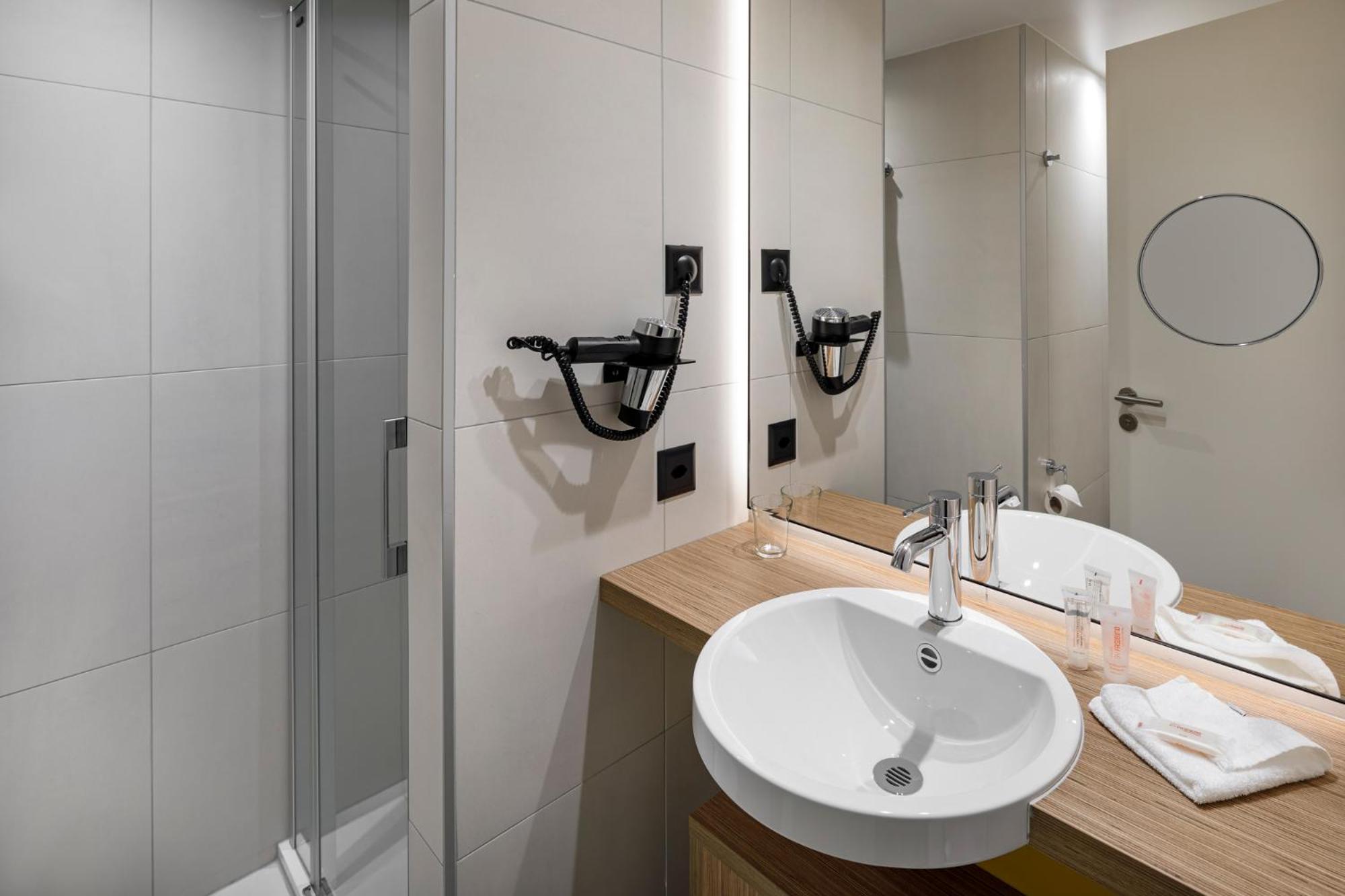 Superior Single Room