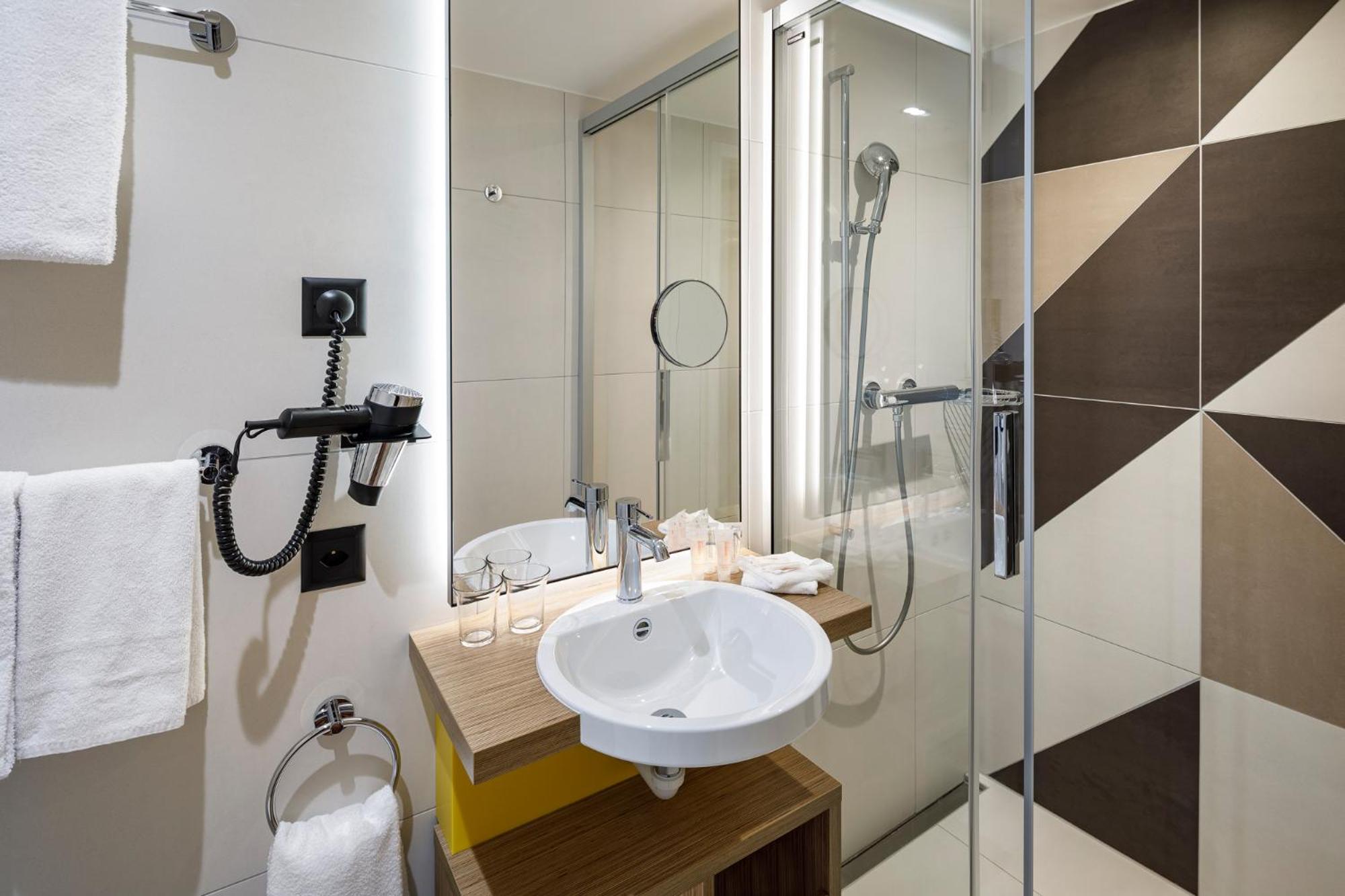 Business Triple Room