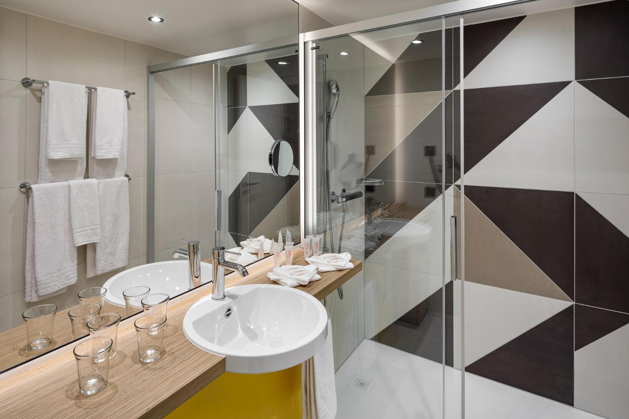 Business Triple Room