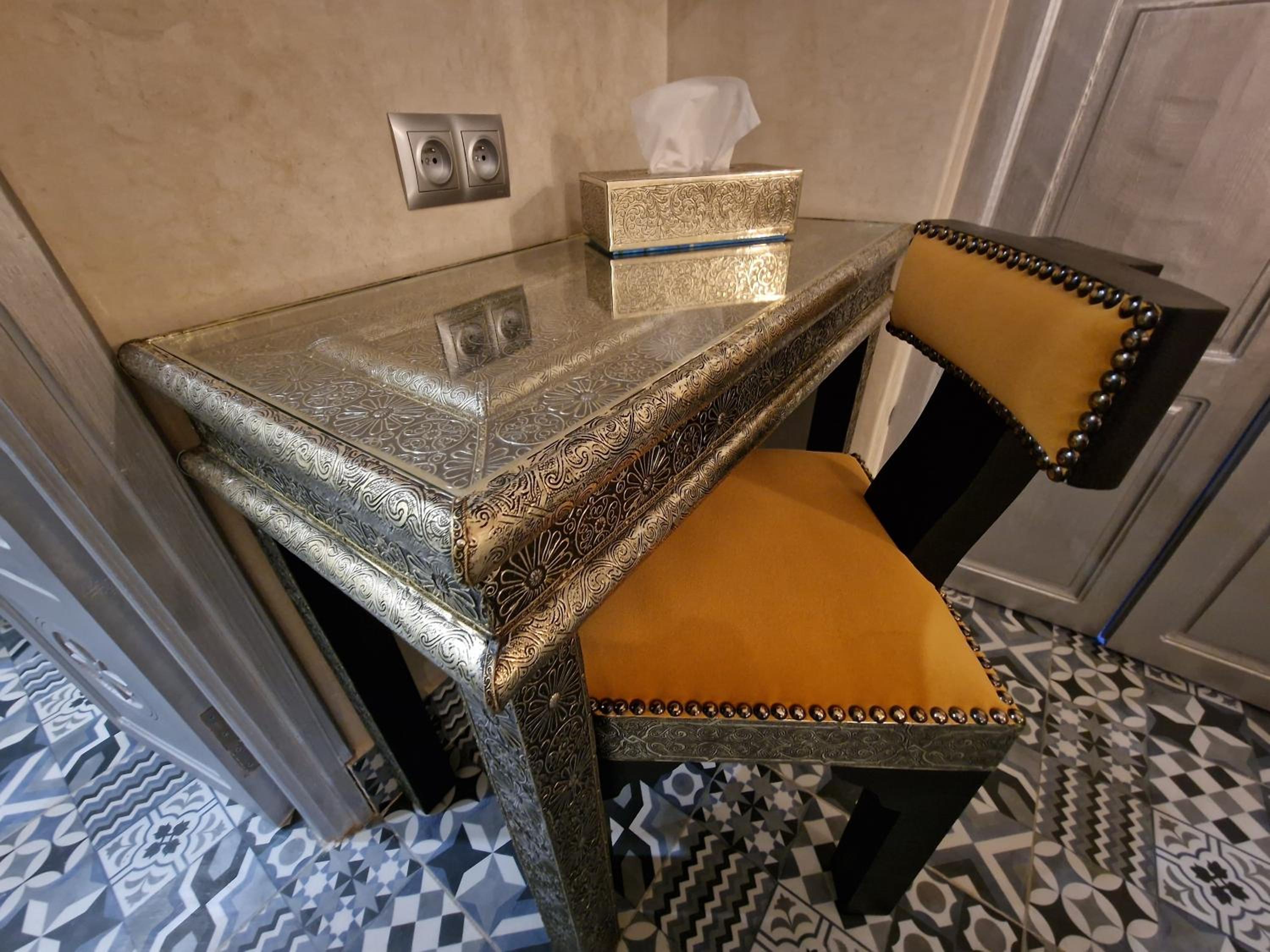 Standard Double or Twin Room - Photo 2