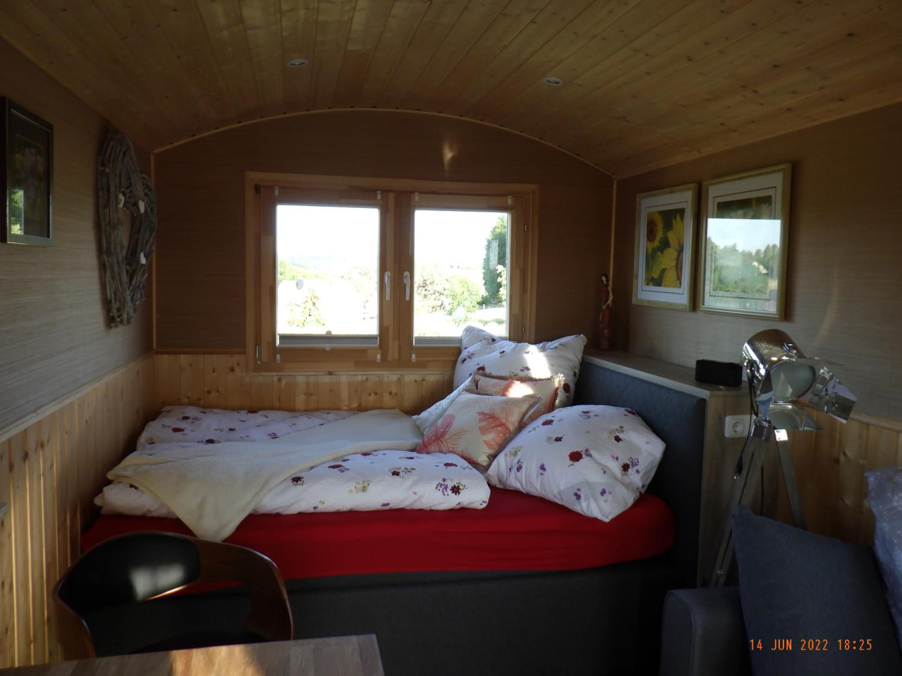Mobile Home photo 1