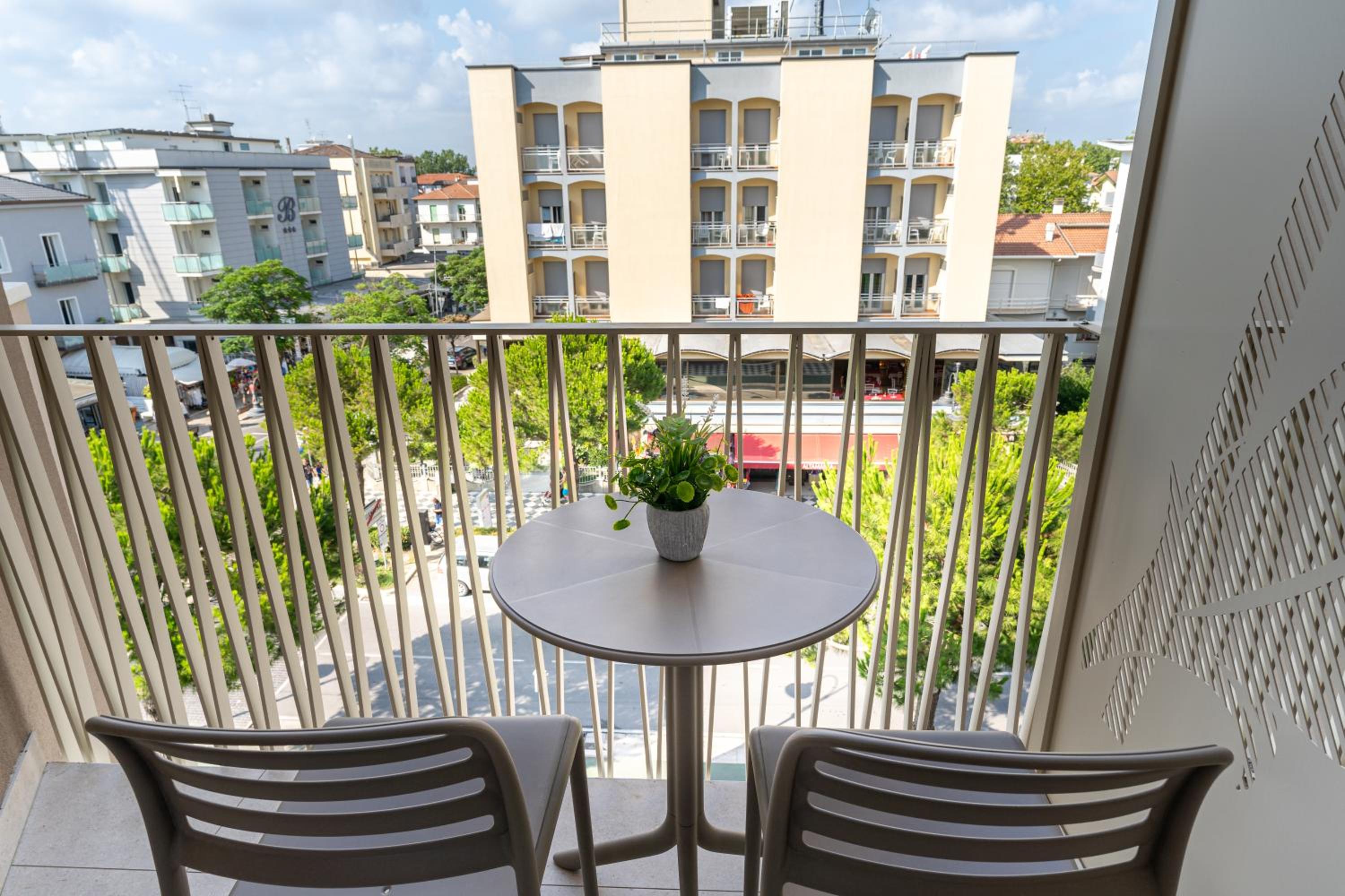 Double Room with Balcony photo 2