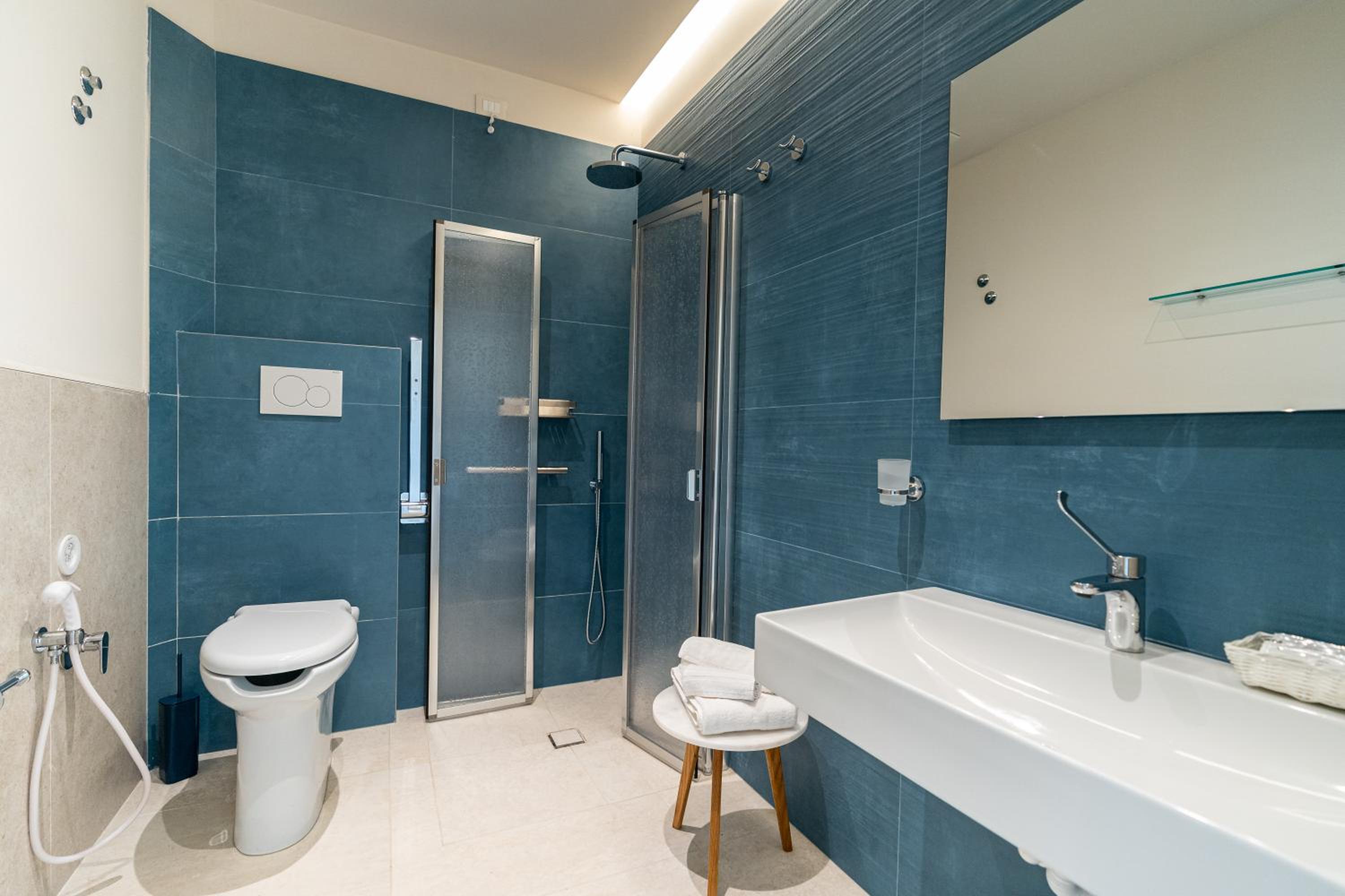 Superior Double or Twin Room photo 3