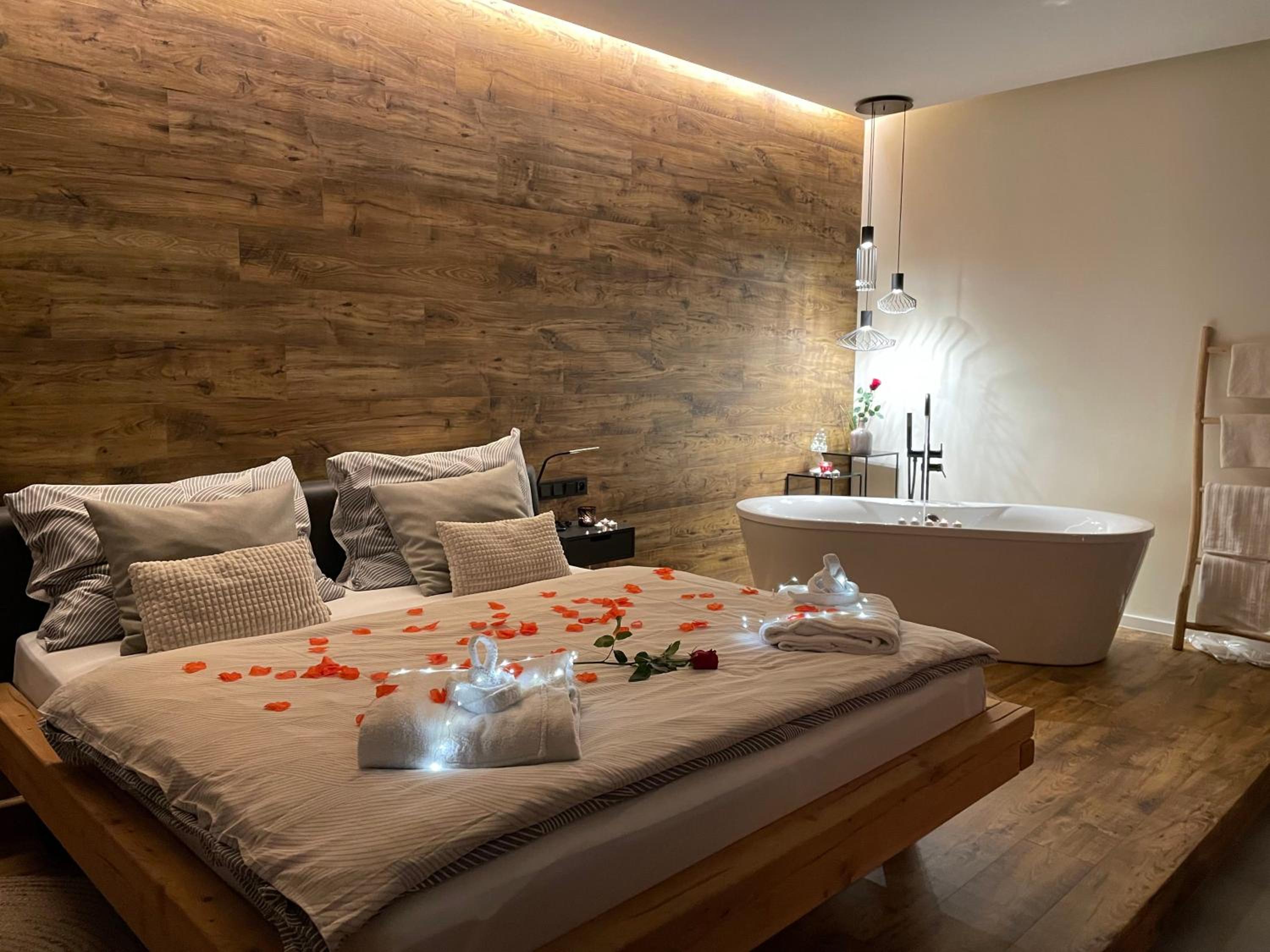 Double Room with Sauna and Spa Bath - Photo 43