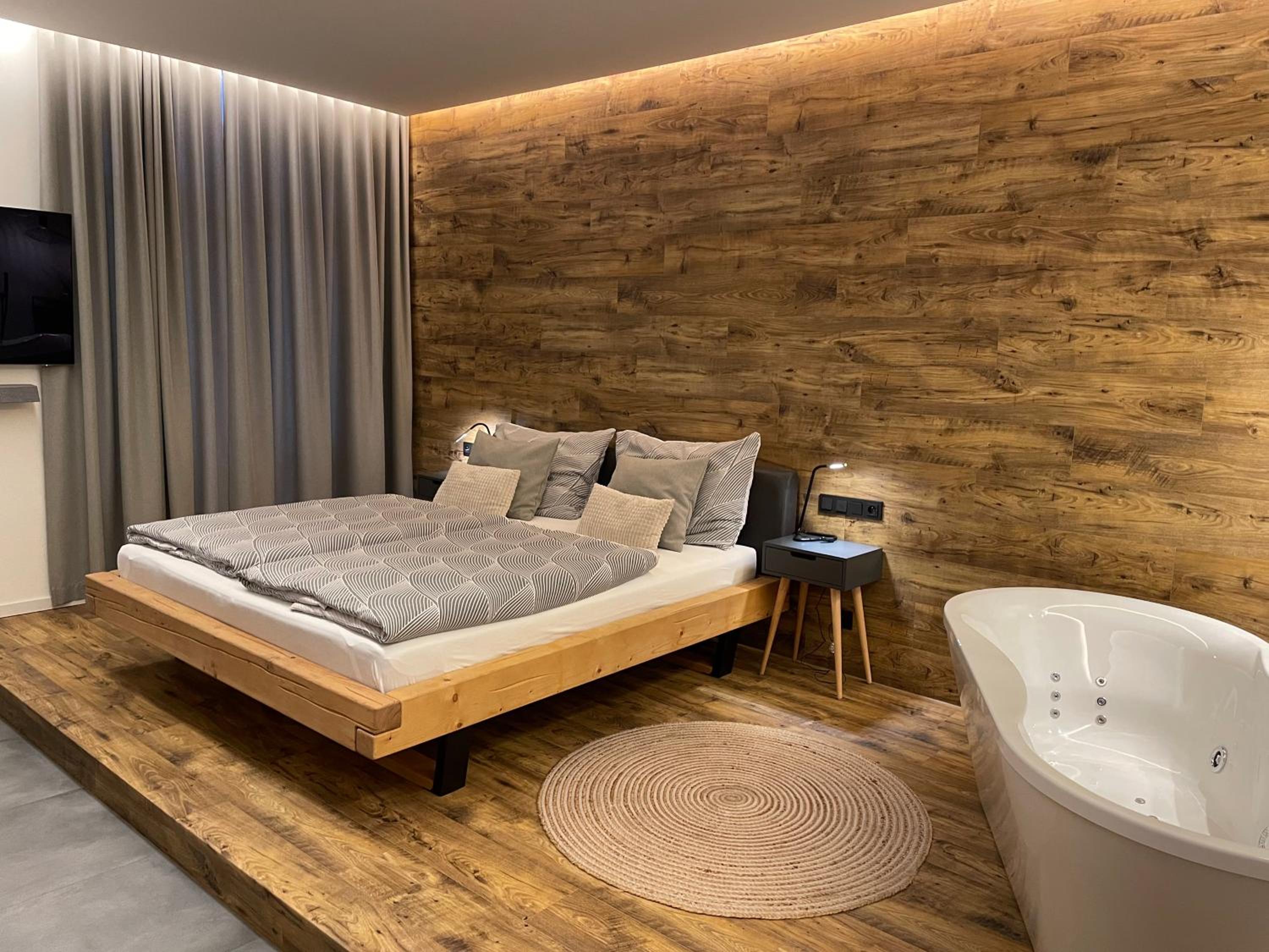 Double Room with Sauna and Spa Bath - Photo 41
