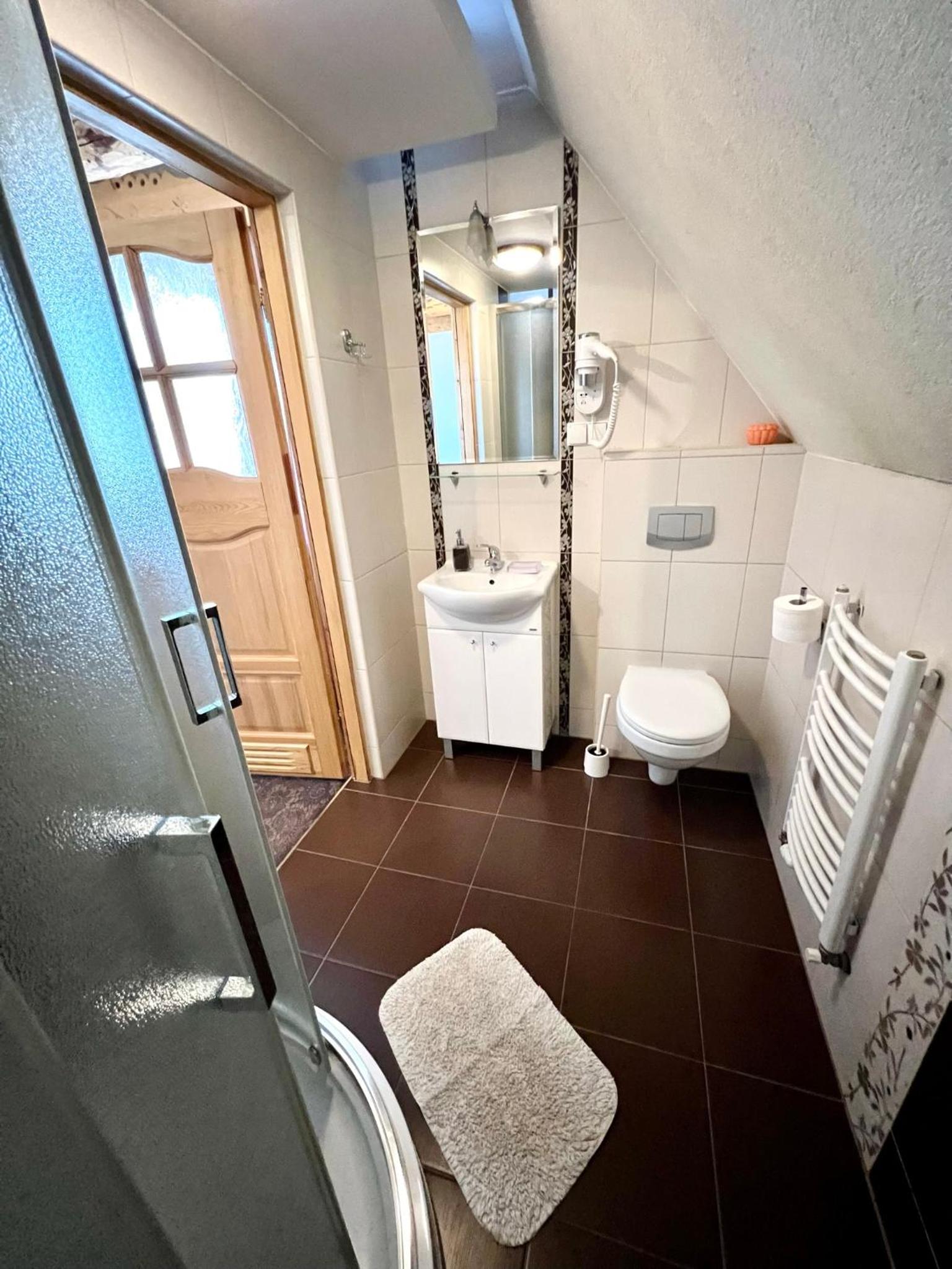 Standard Triple Room - Photo 2