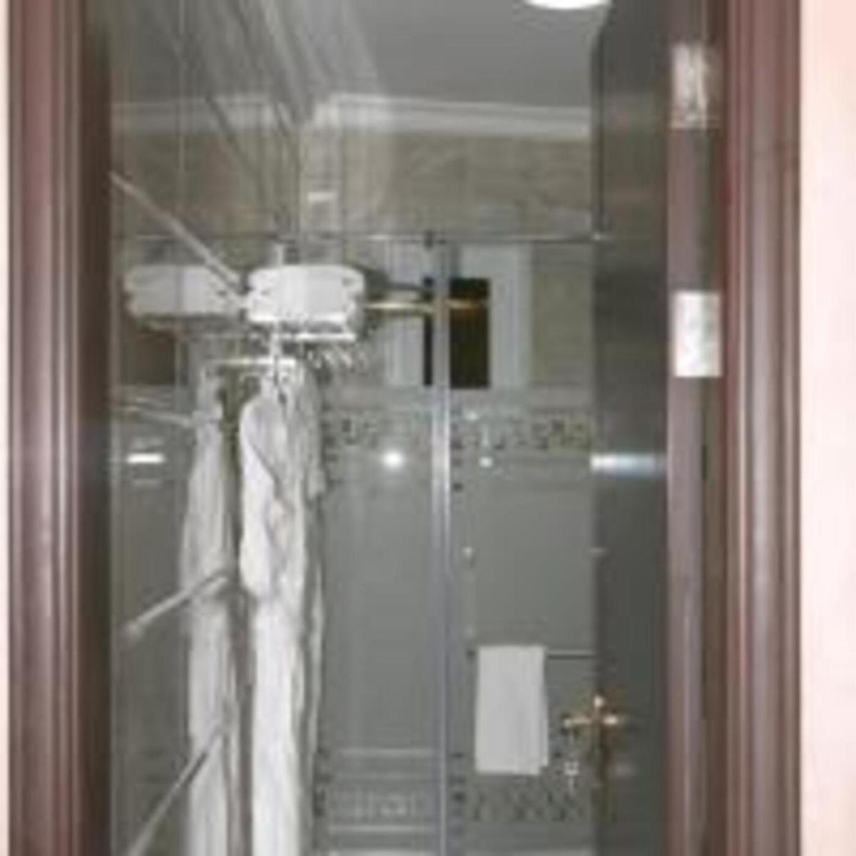 Deluxe Triple Room photo 3
