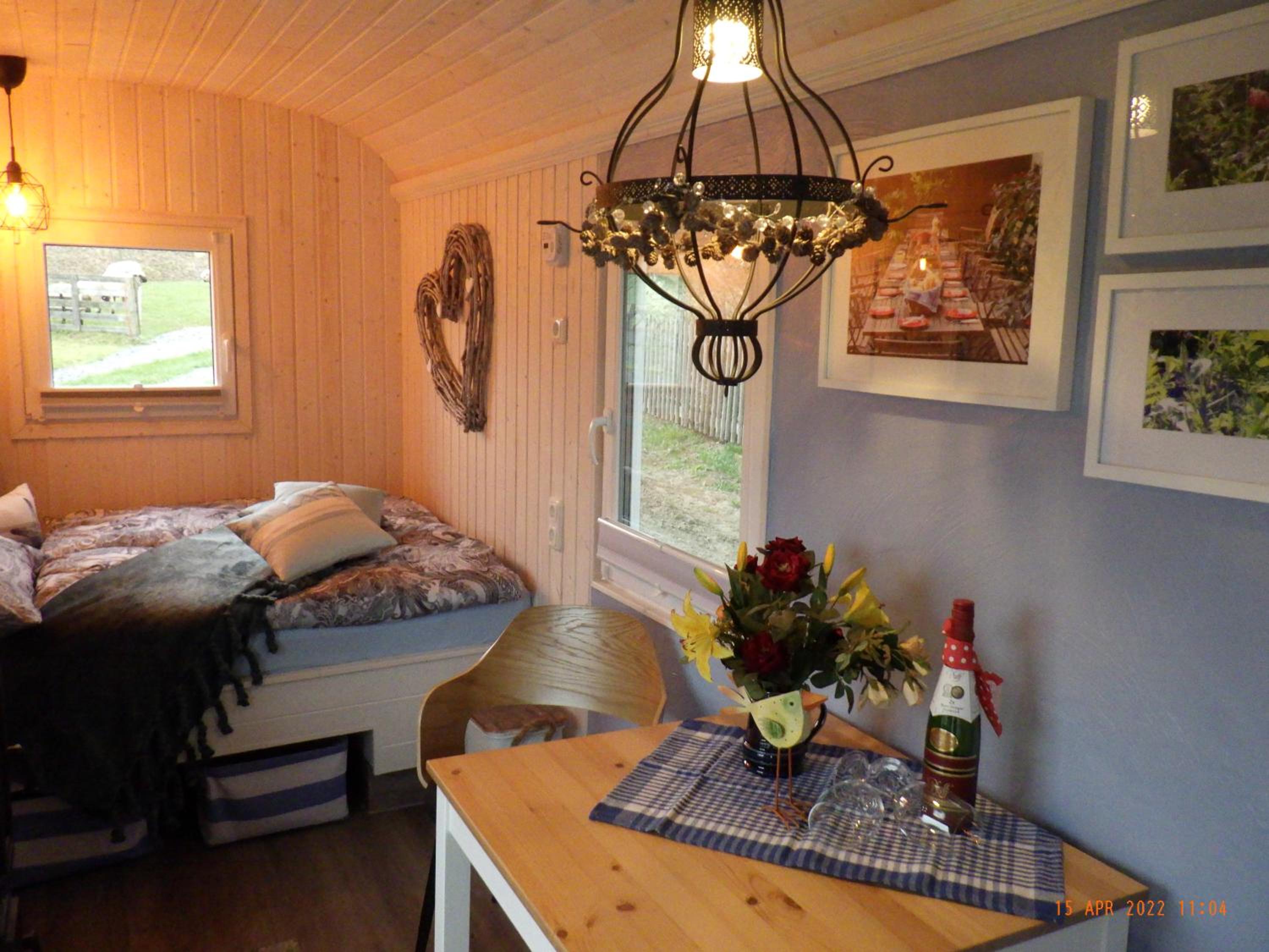Mobile Home photo 2