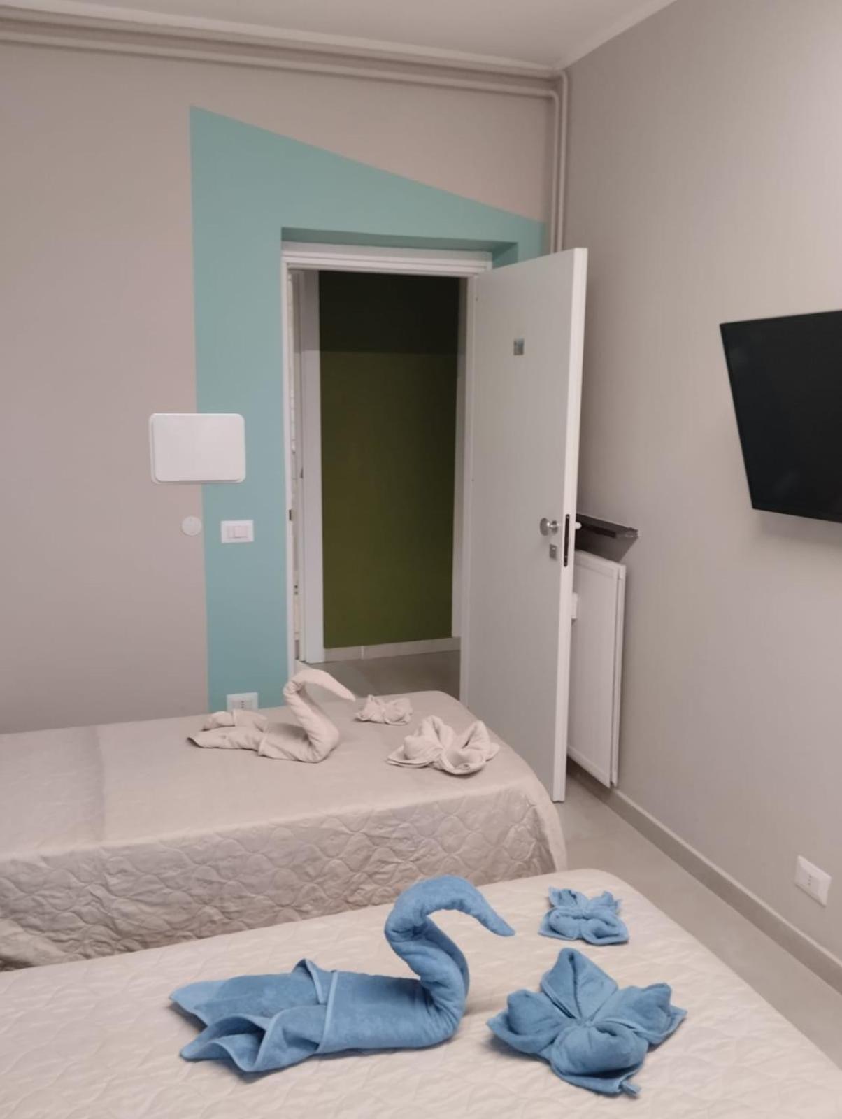 Double or Twin Room with Shared Bathroom