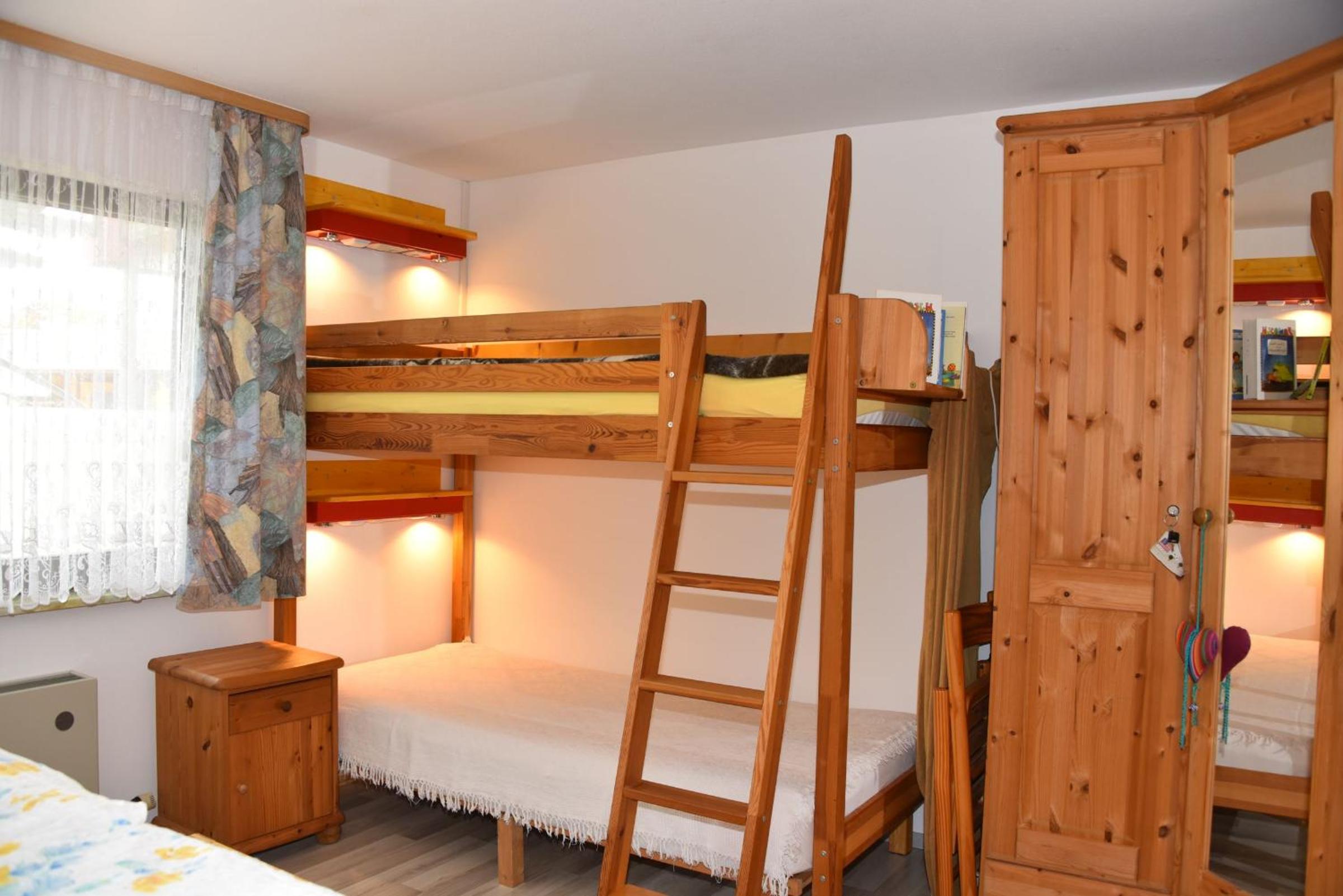 One-Bedroom Apartment with Garden View photo 3