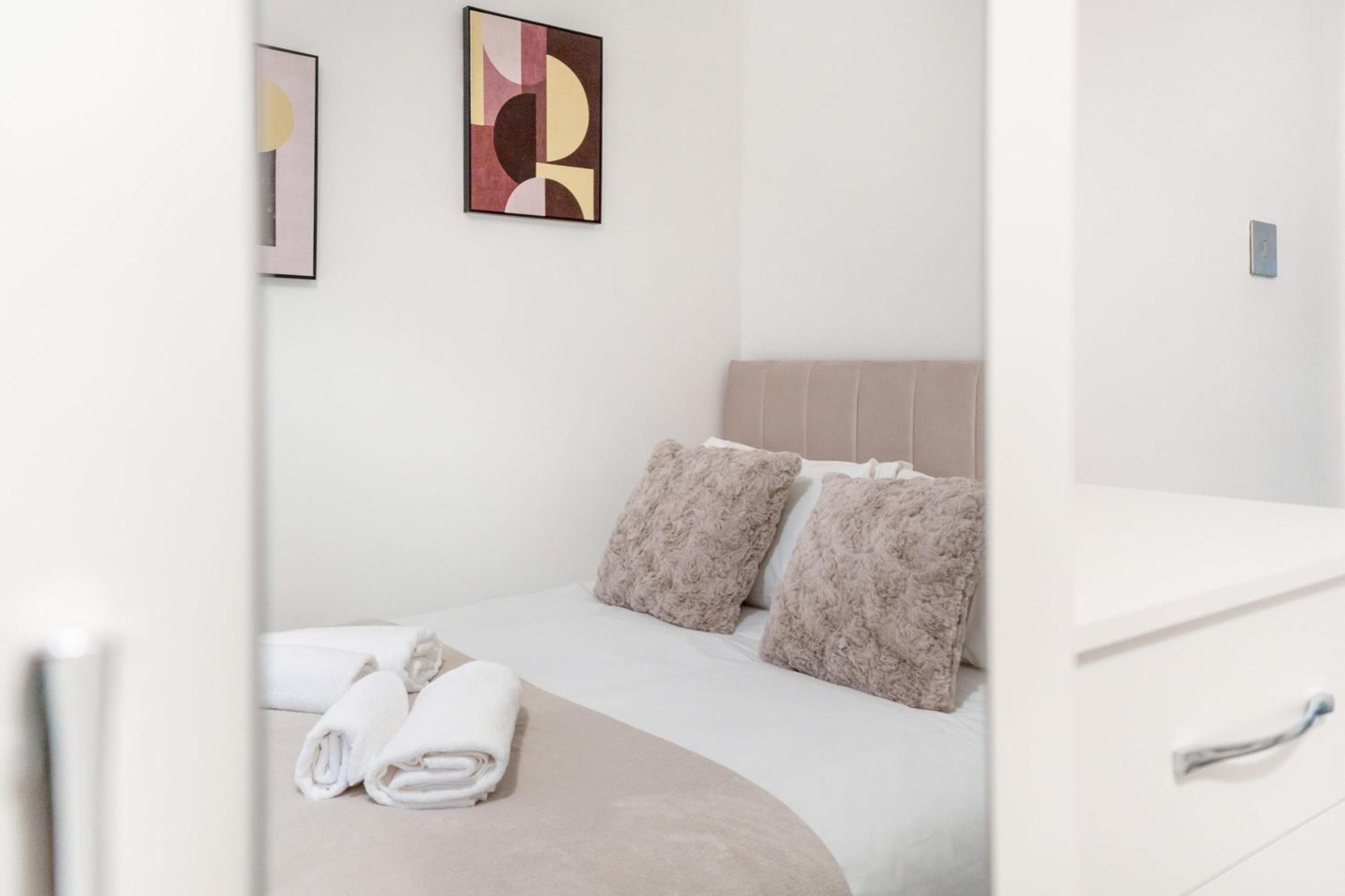 Apartment photo 3