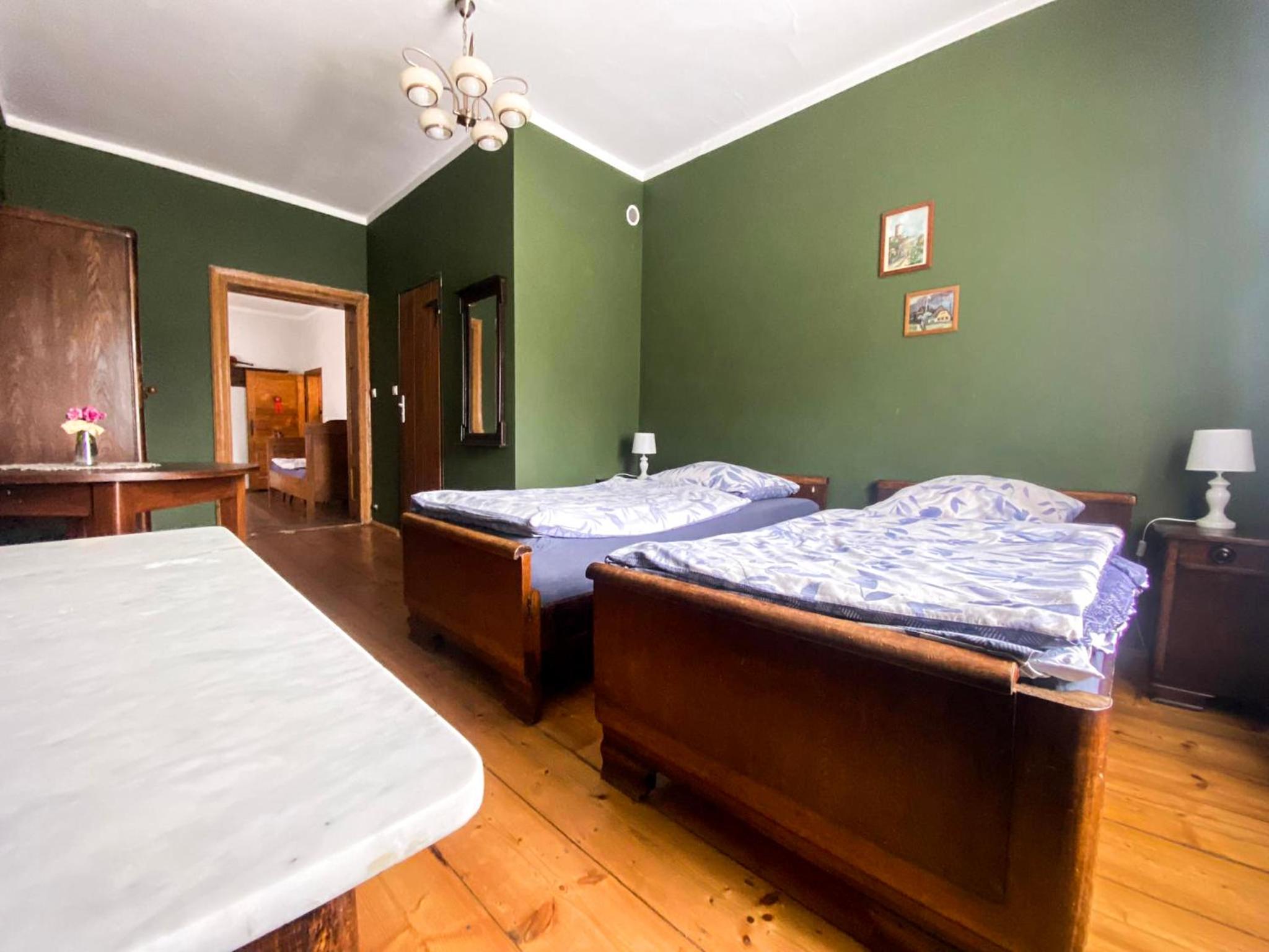 Family Room - Photo 4