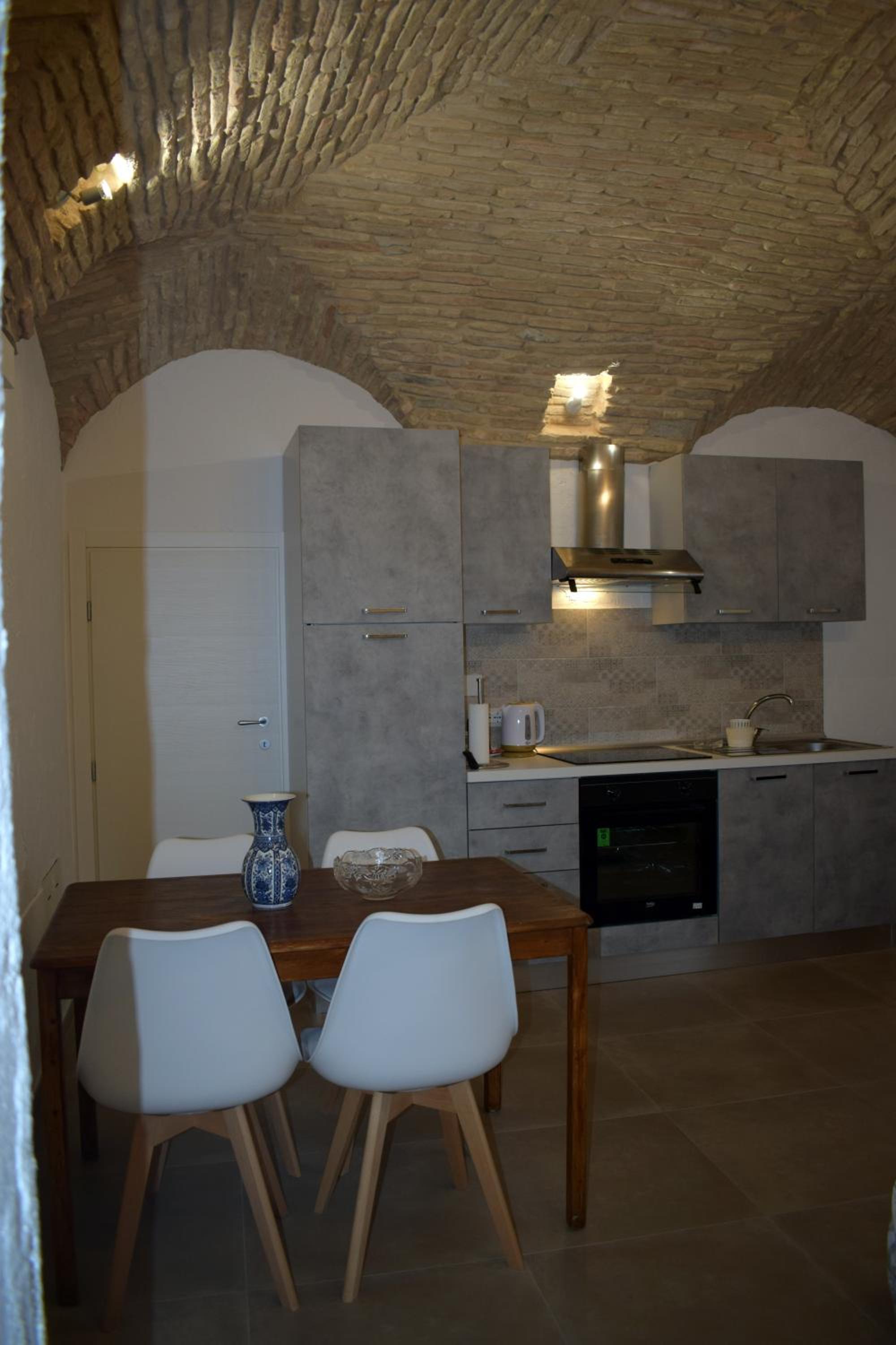 One-Bedroom House photo 2