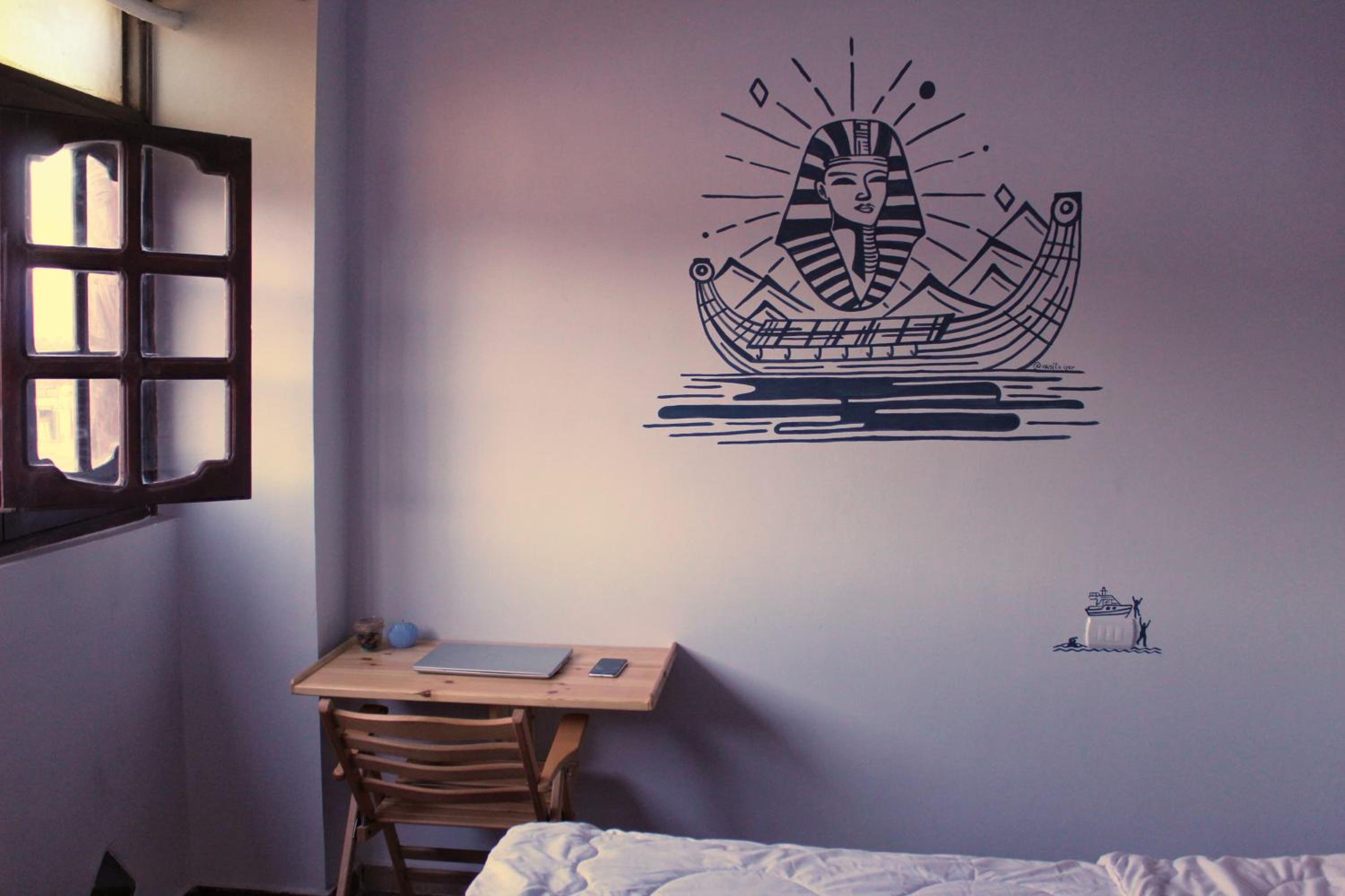 Queen Room with Garden View - Photo 2