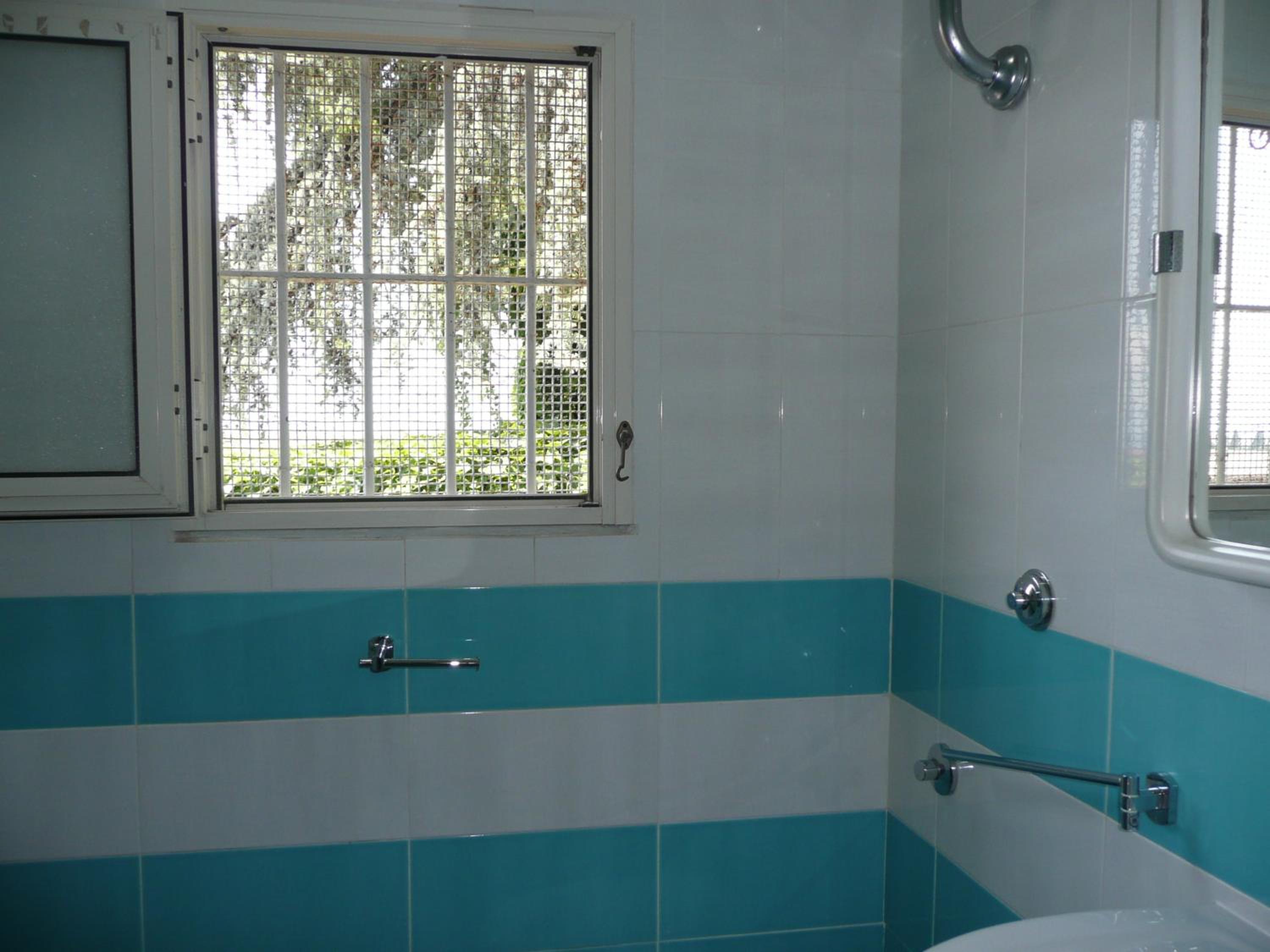 Quadruple Room with Sea View - Photo 5