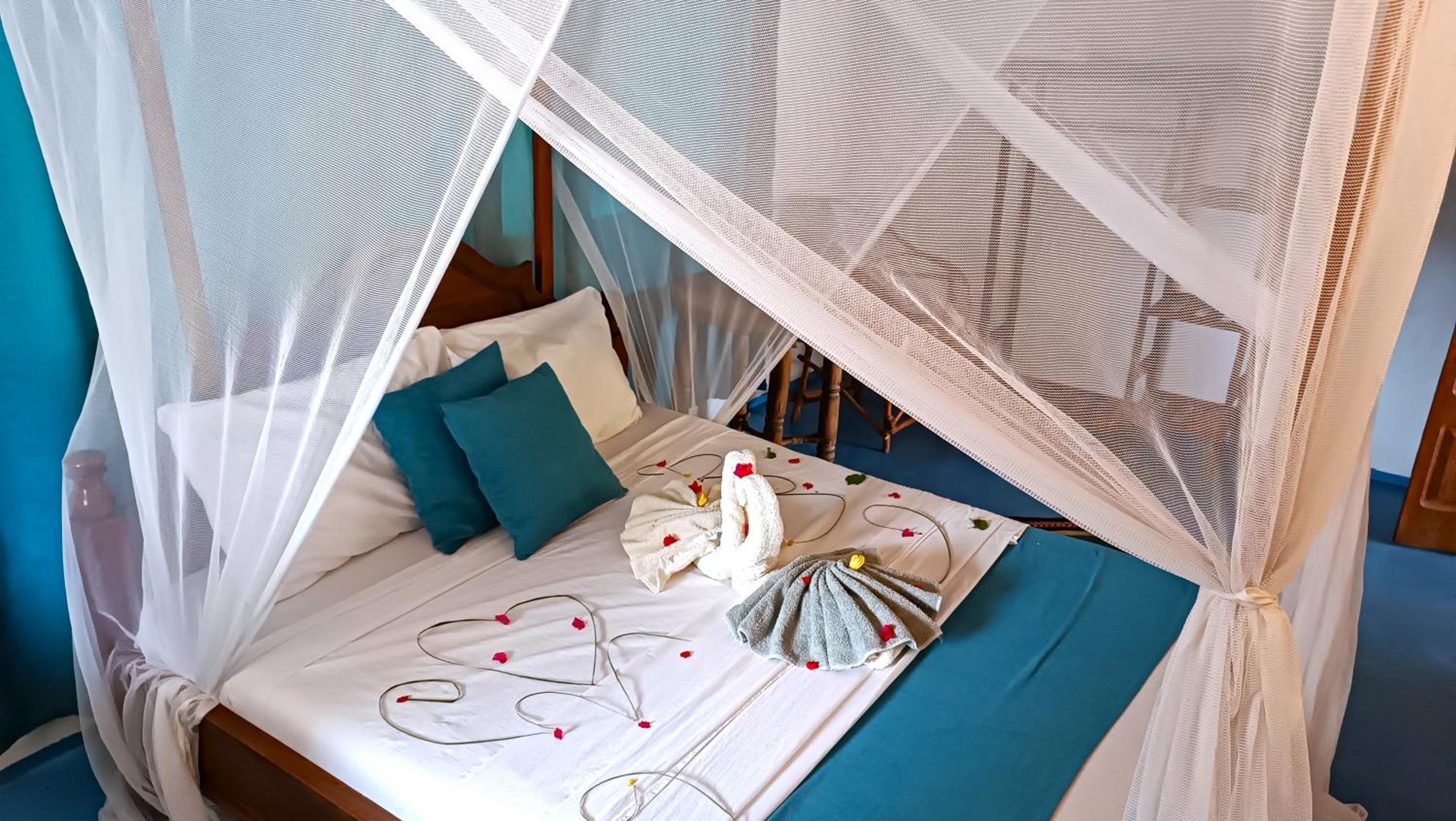 Double Or Twin Room With Partial Sea View photo 1