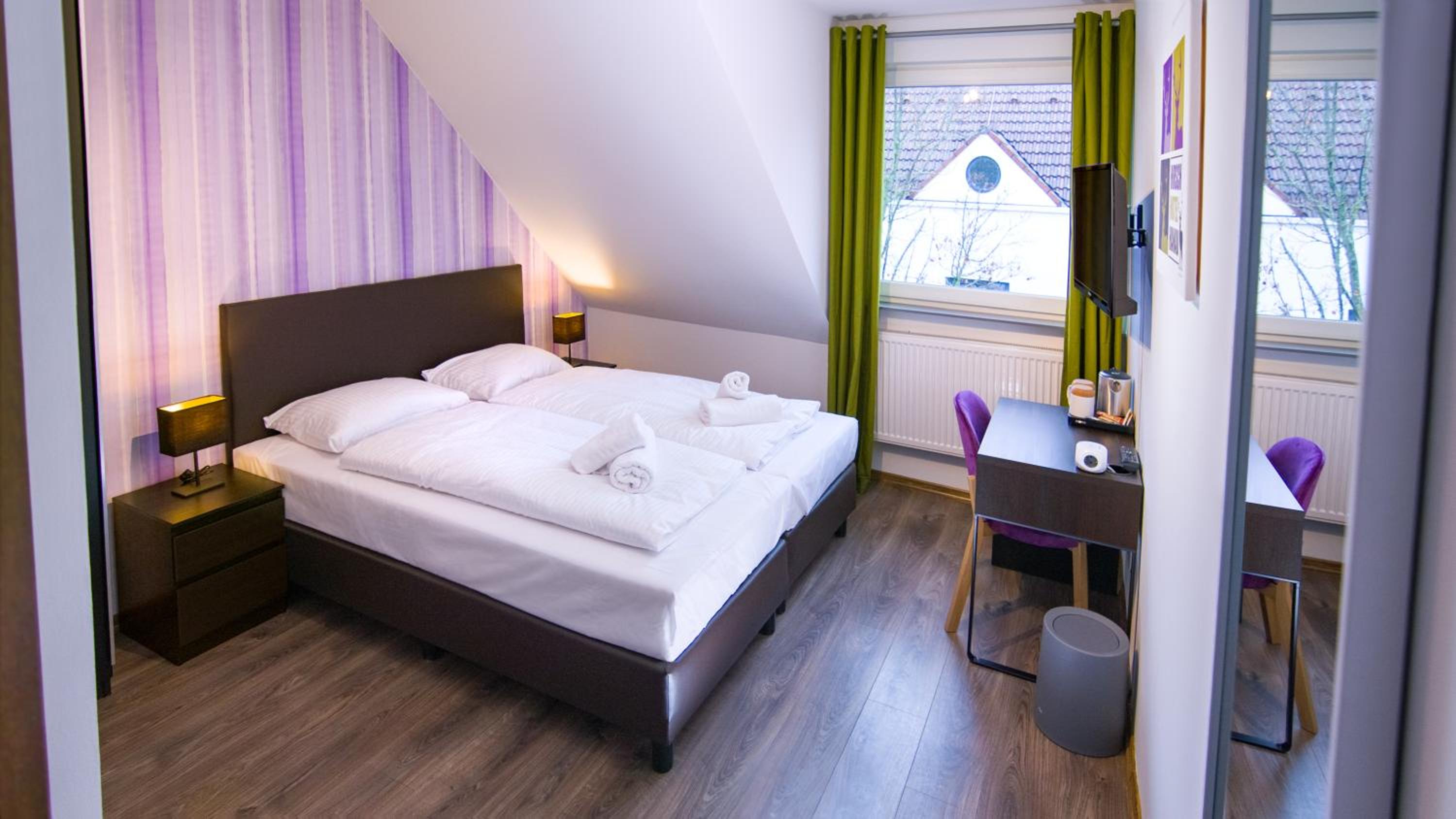 Budget Double Room photo 1