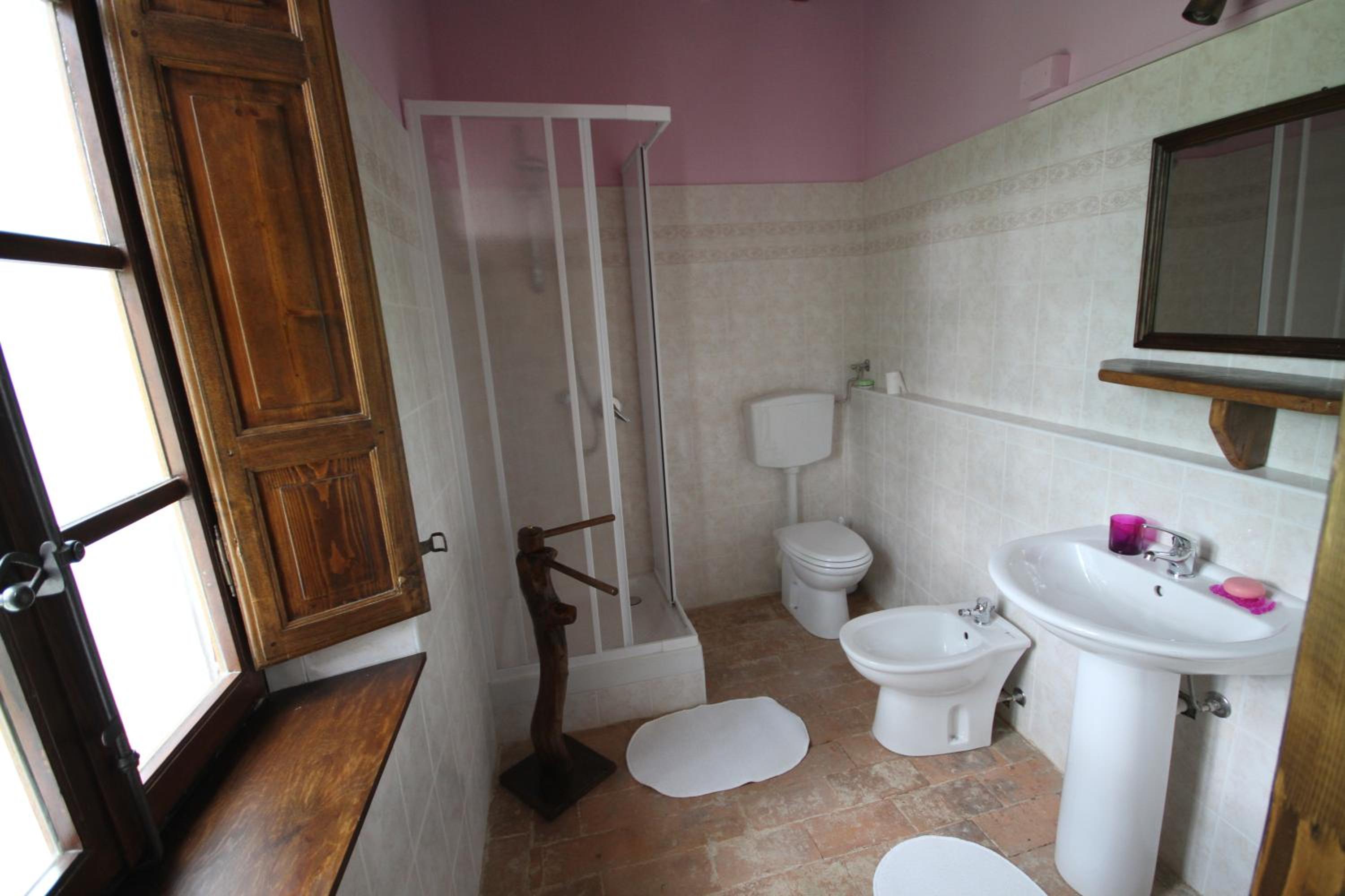 Double or Twin Room with Mountain View photo 3