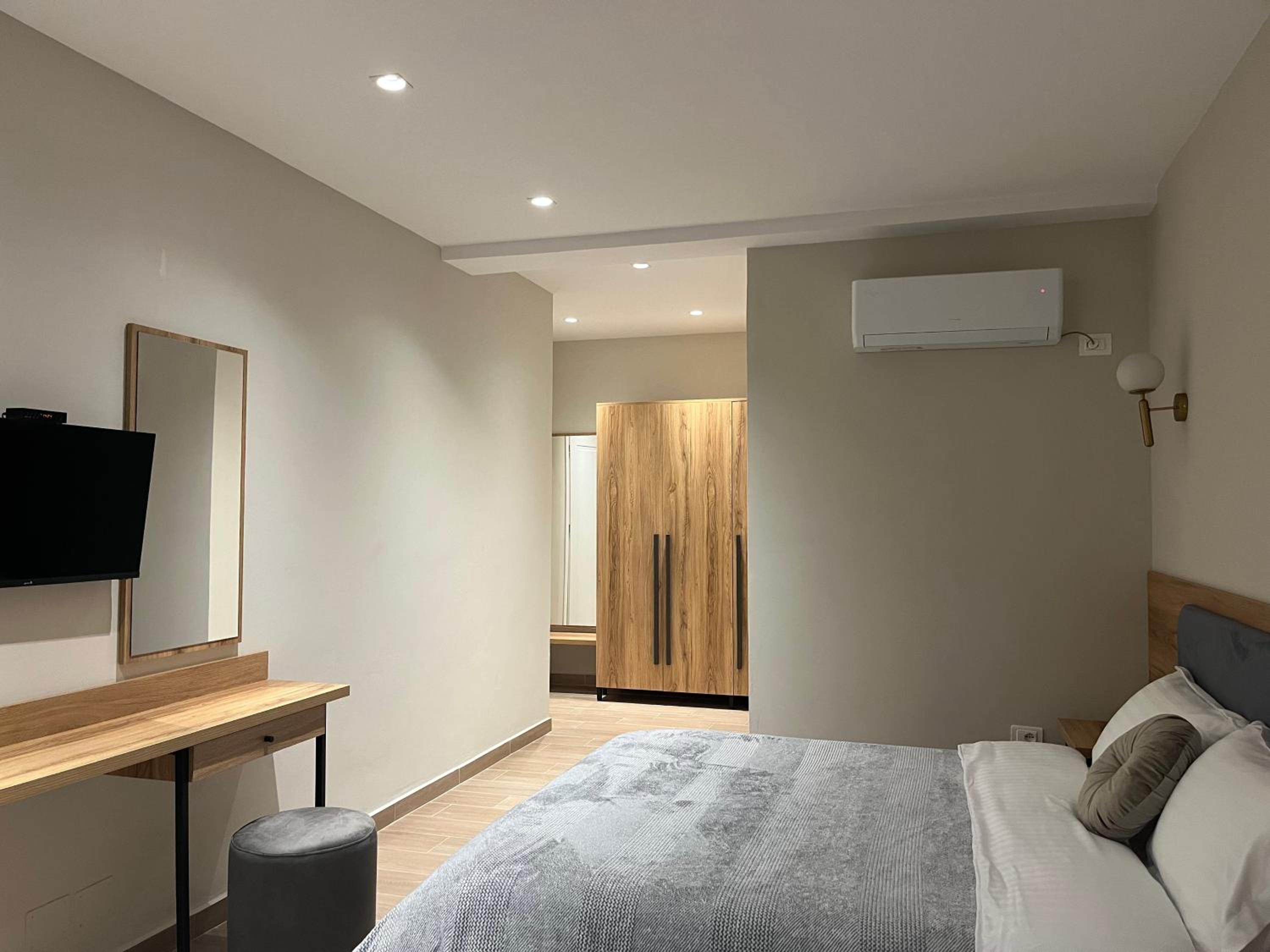 Triple Room with Balcony photo 2