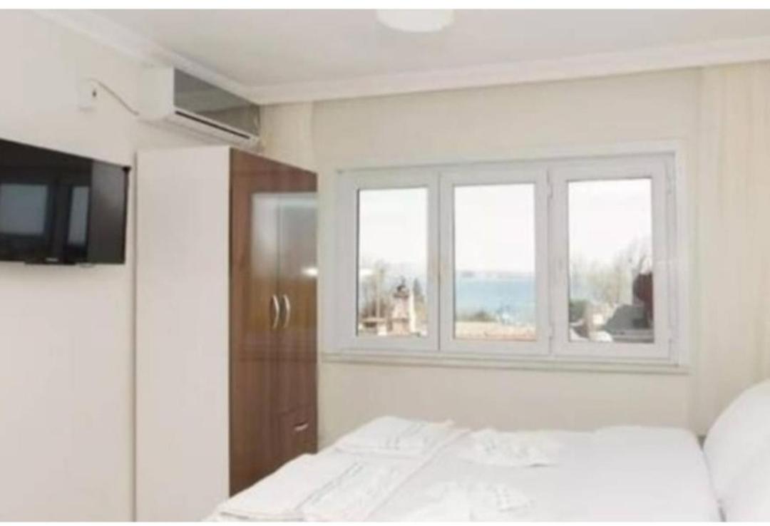 Studio with Sea View photo 2