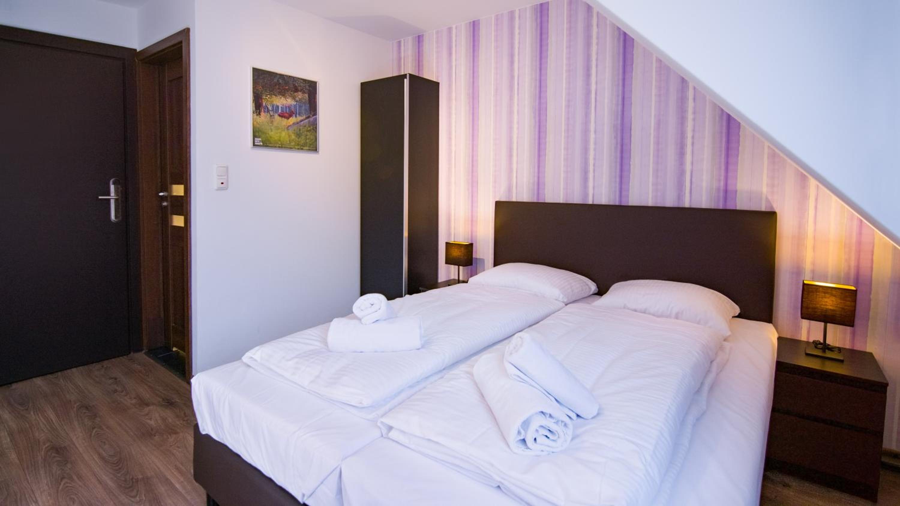 Budget Double Room photo 2