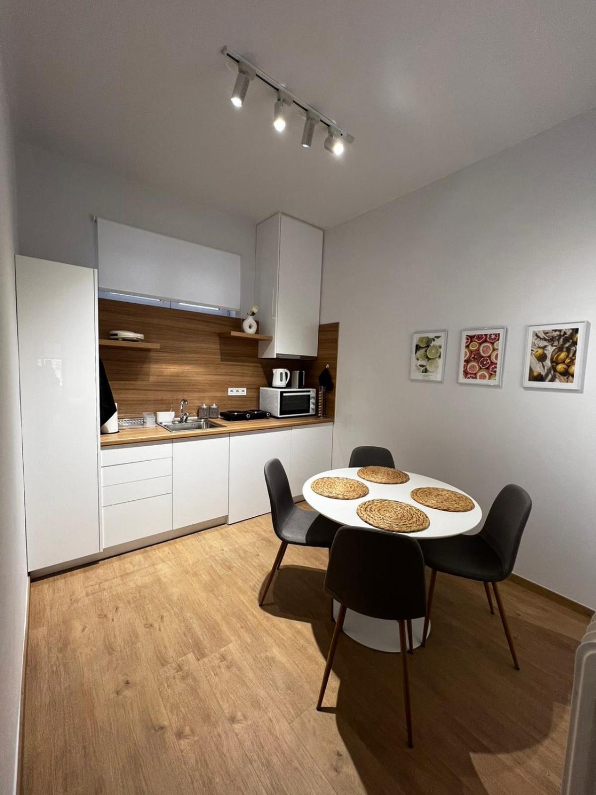Two-Bedroom Apartment photo 2
