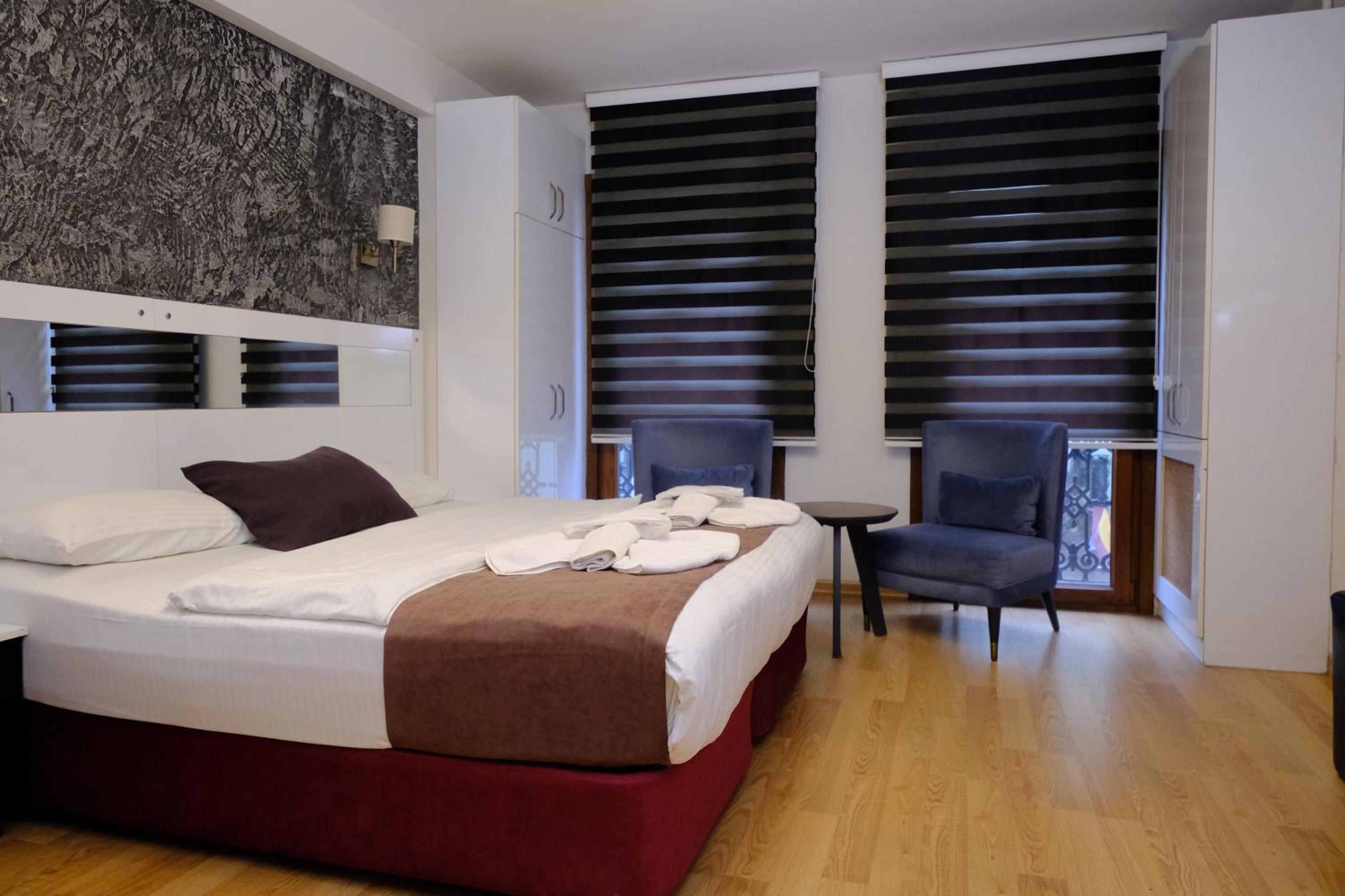 Triple Room with Balcony photo 2