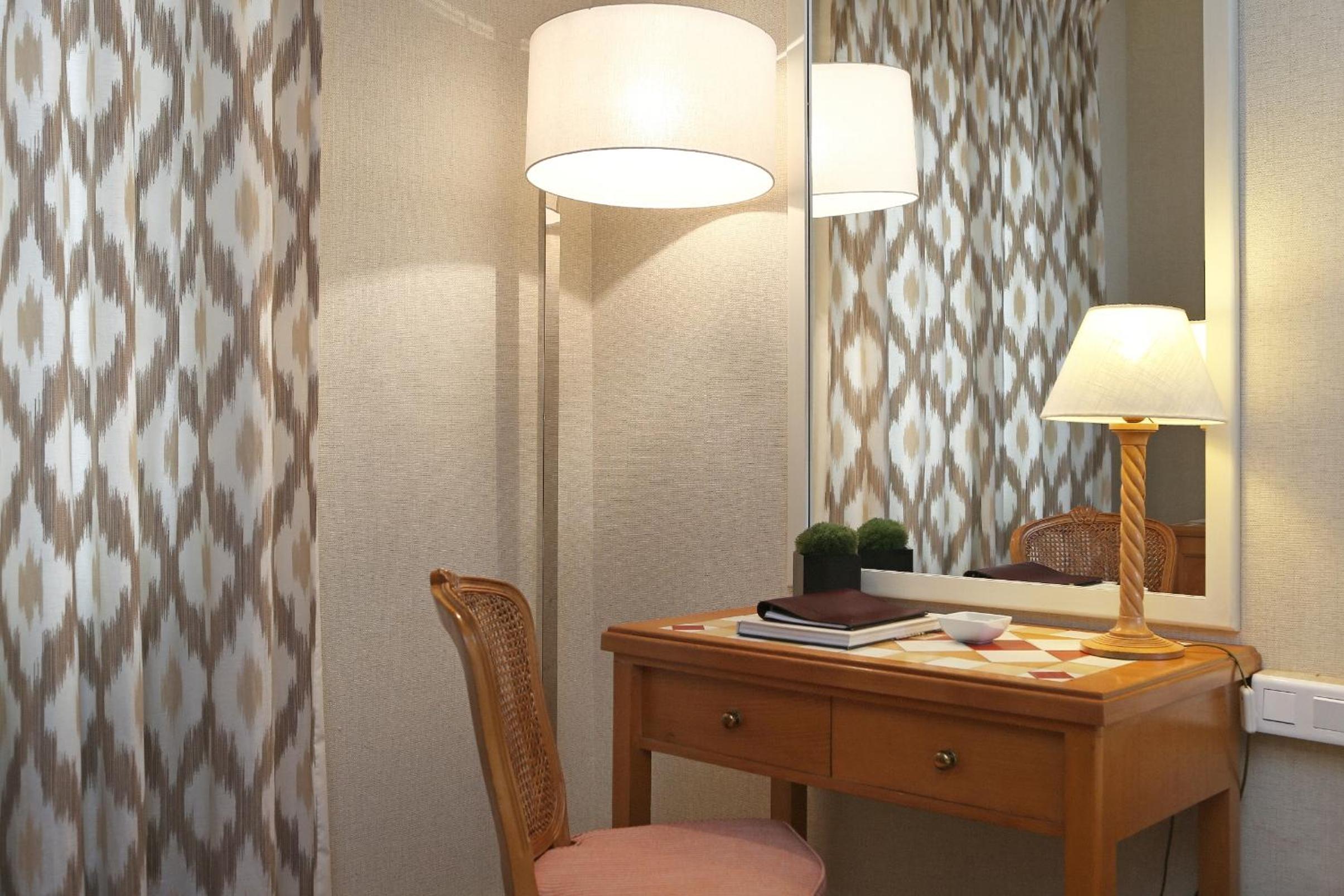 Plaza Double or Twin Room photo 3