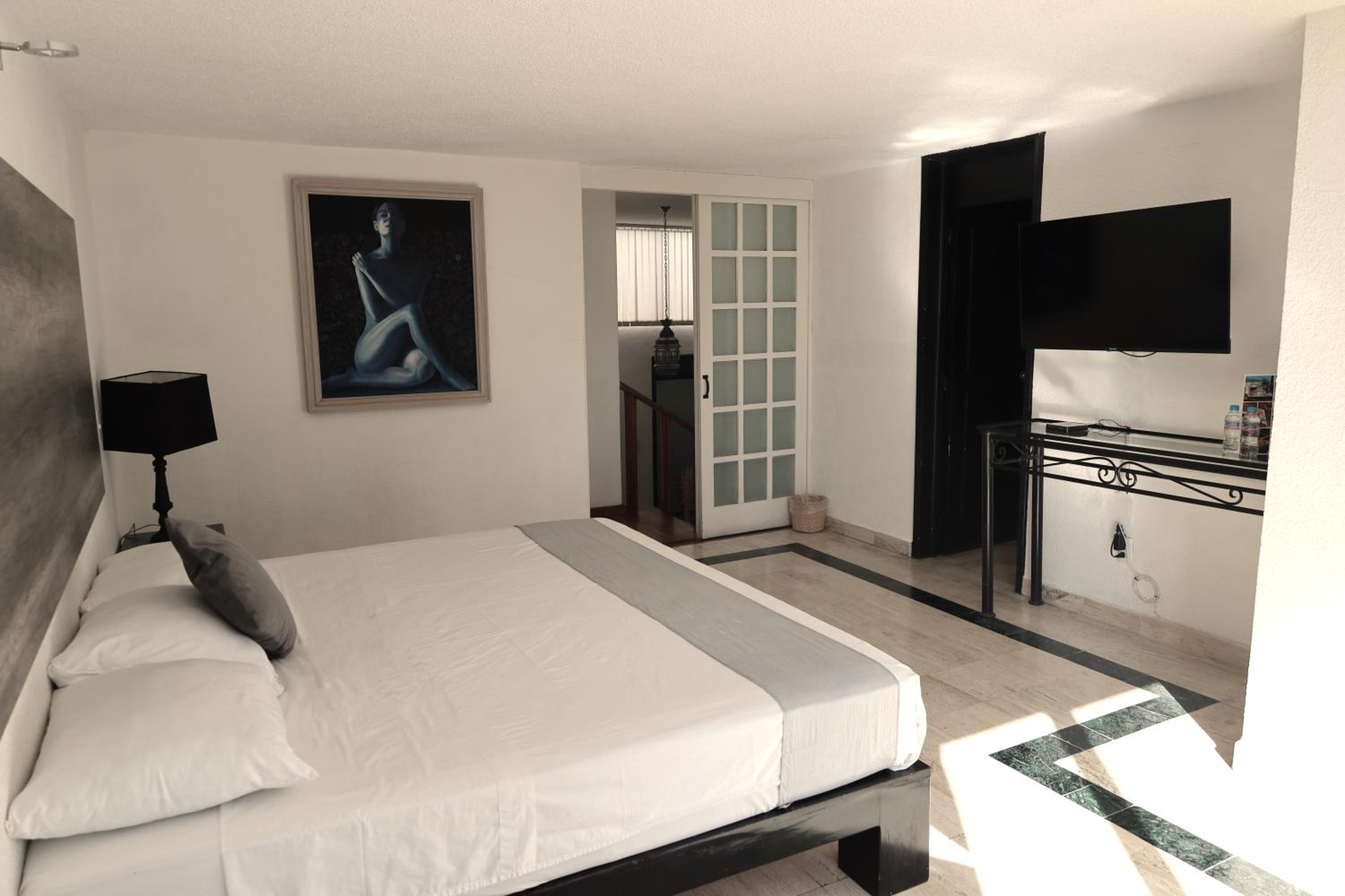 Standard Suite
