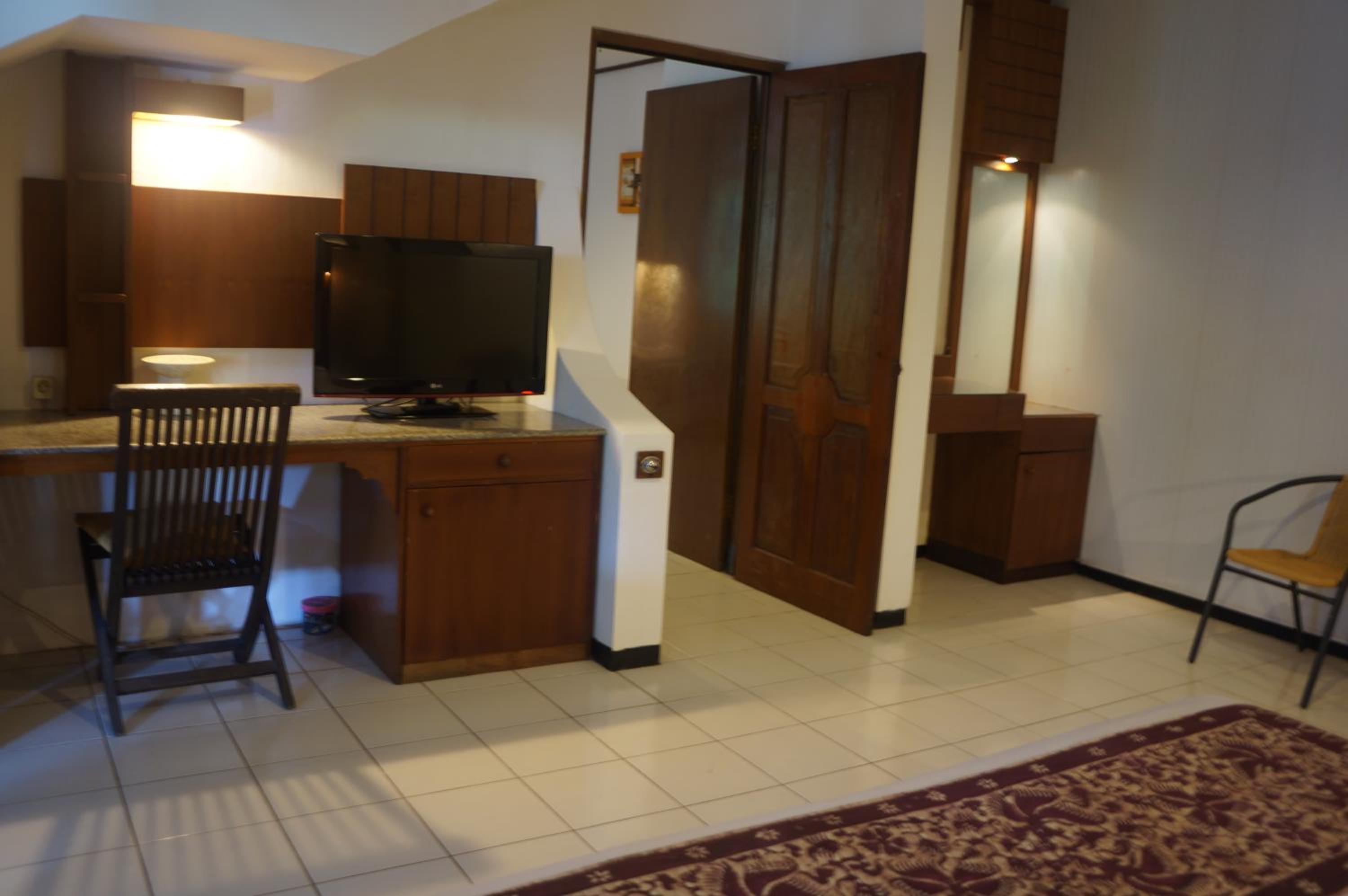 Interconnecting Deluxe Double or Twin Room  - Photo 14