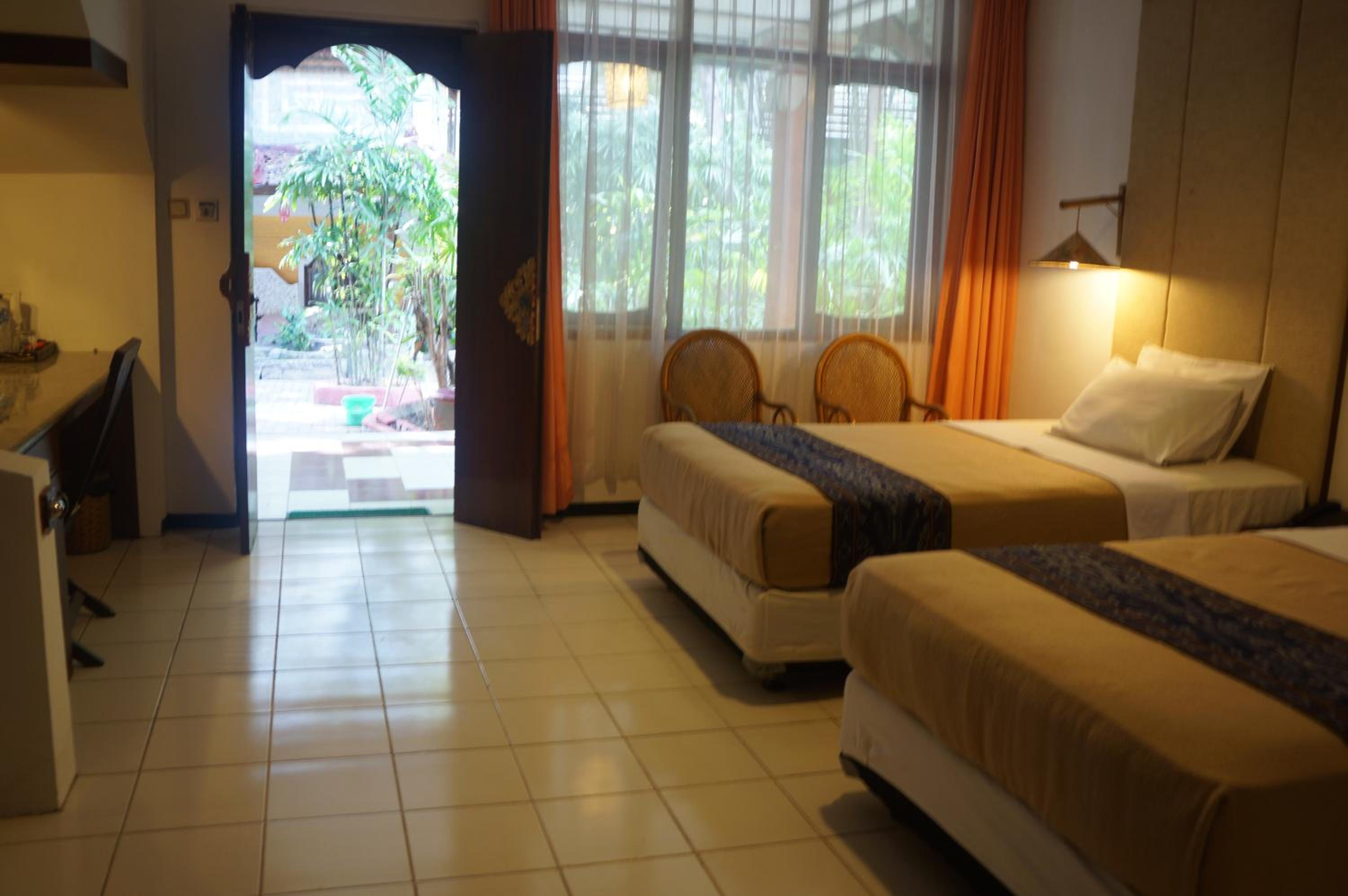 Deluxe Double or Twin Room - Photo 2