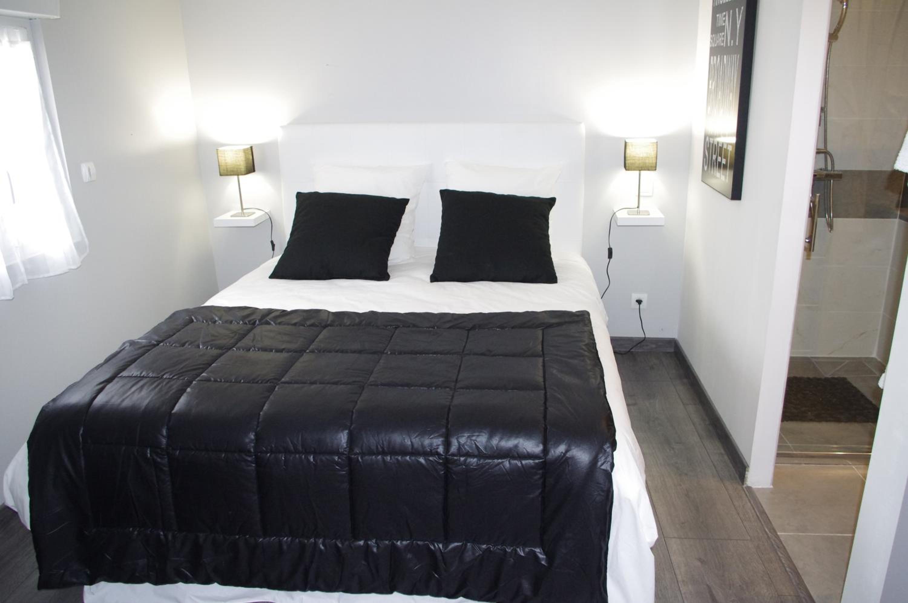 Deluxe Suite photo 1