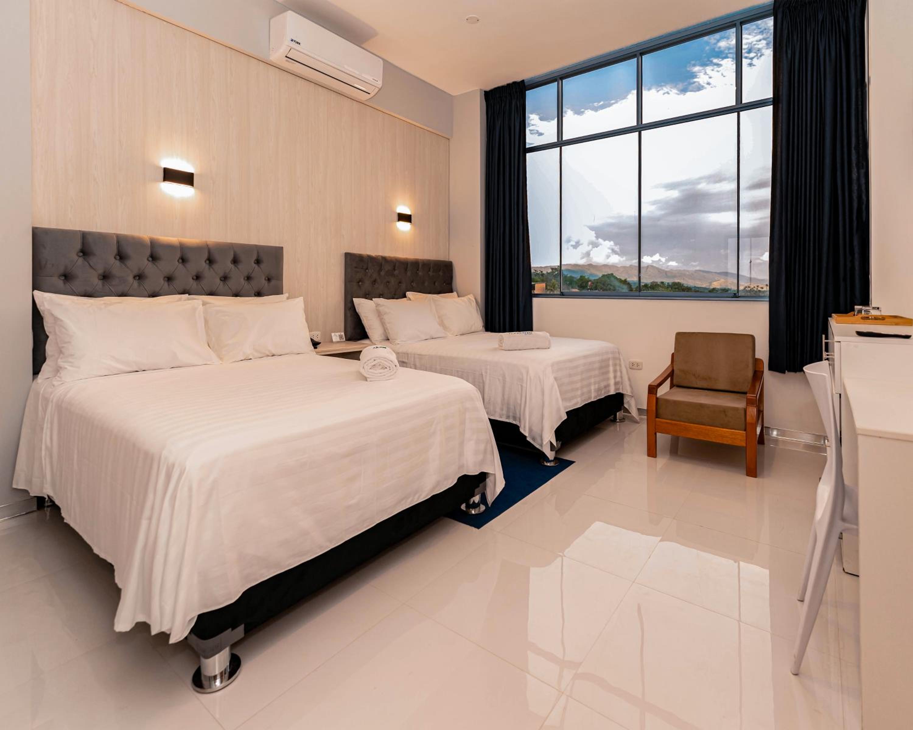 Twin Room with Mountain View