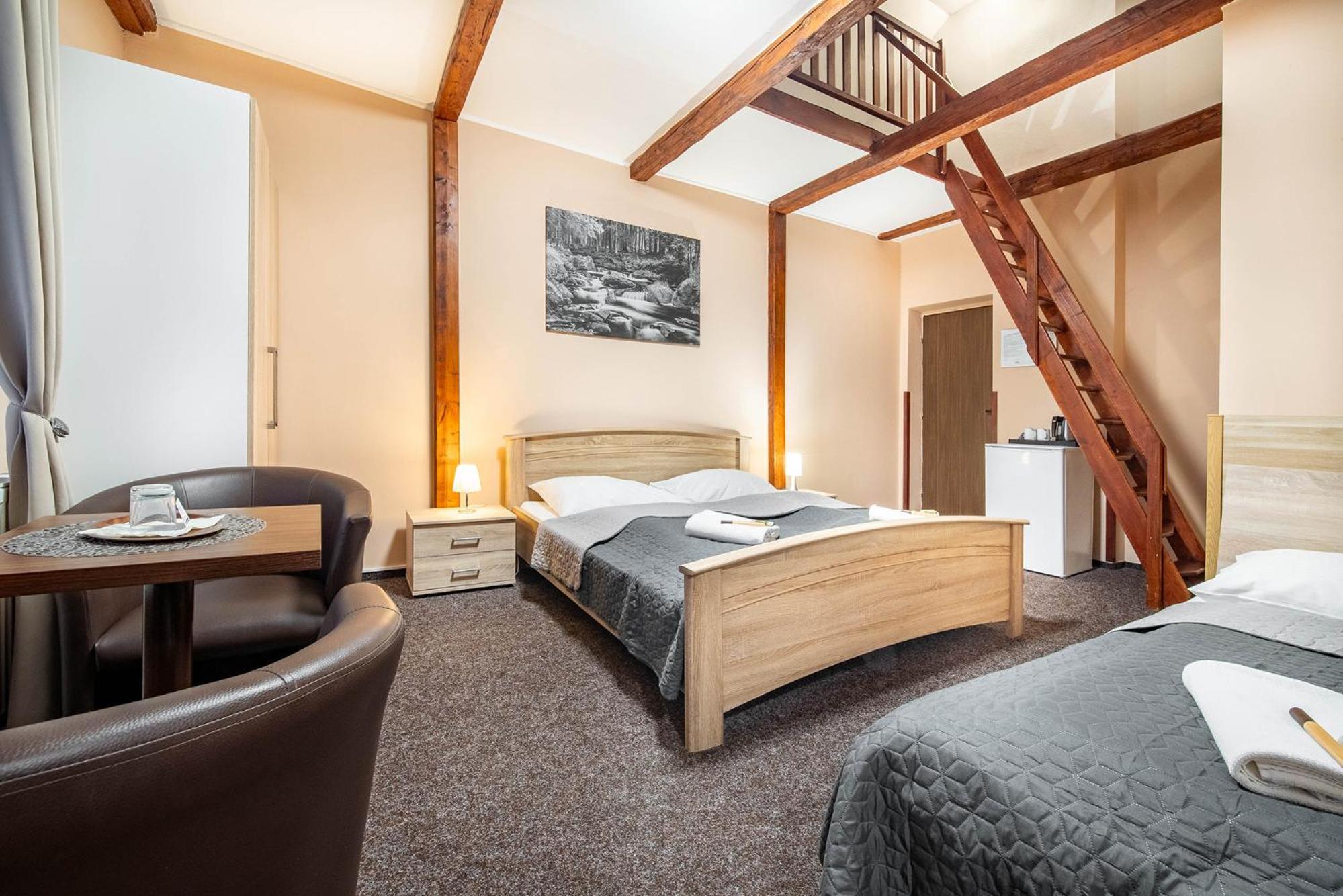 Classic Triple Room - Photo 3
