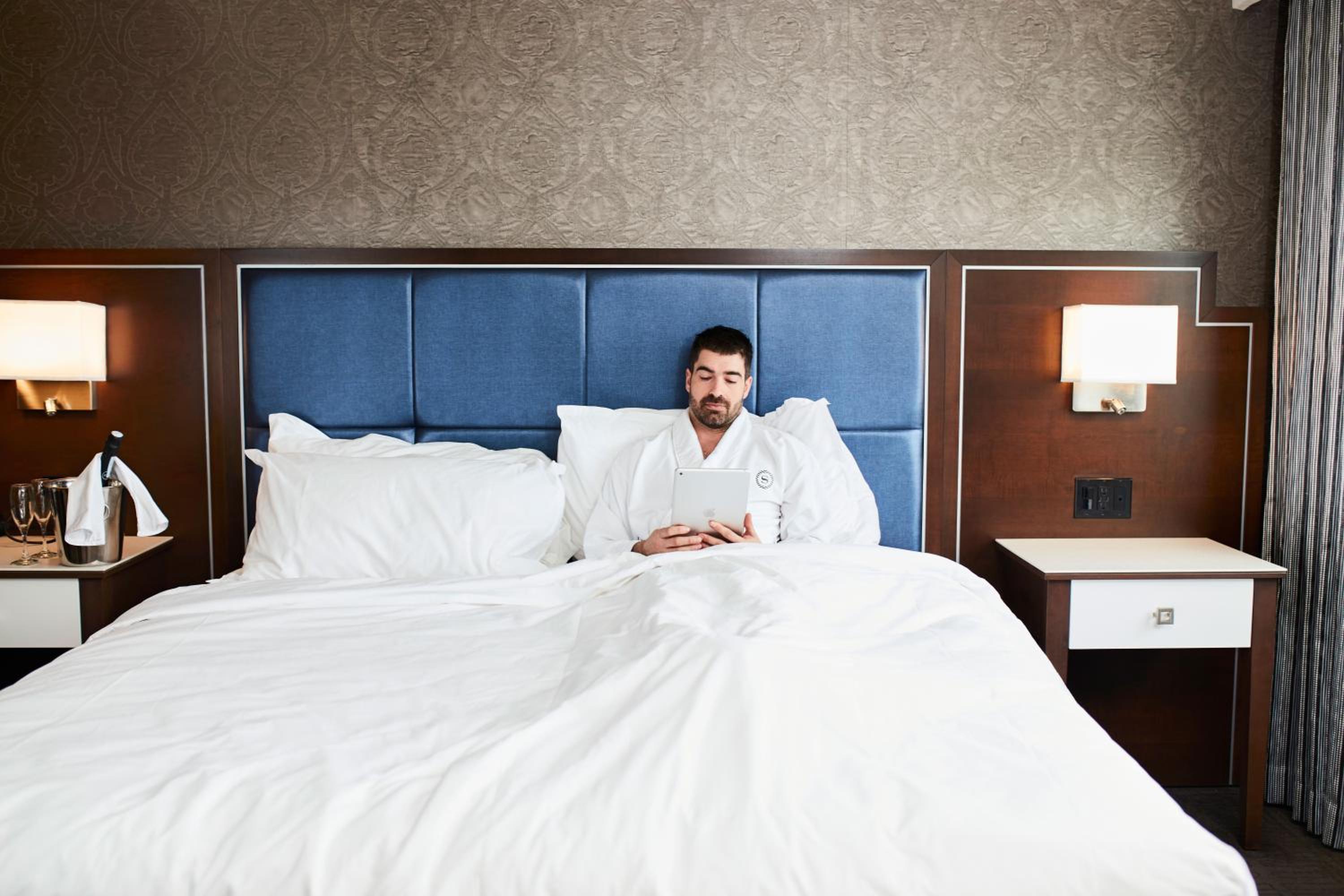 Superior King Room - Photo 2