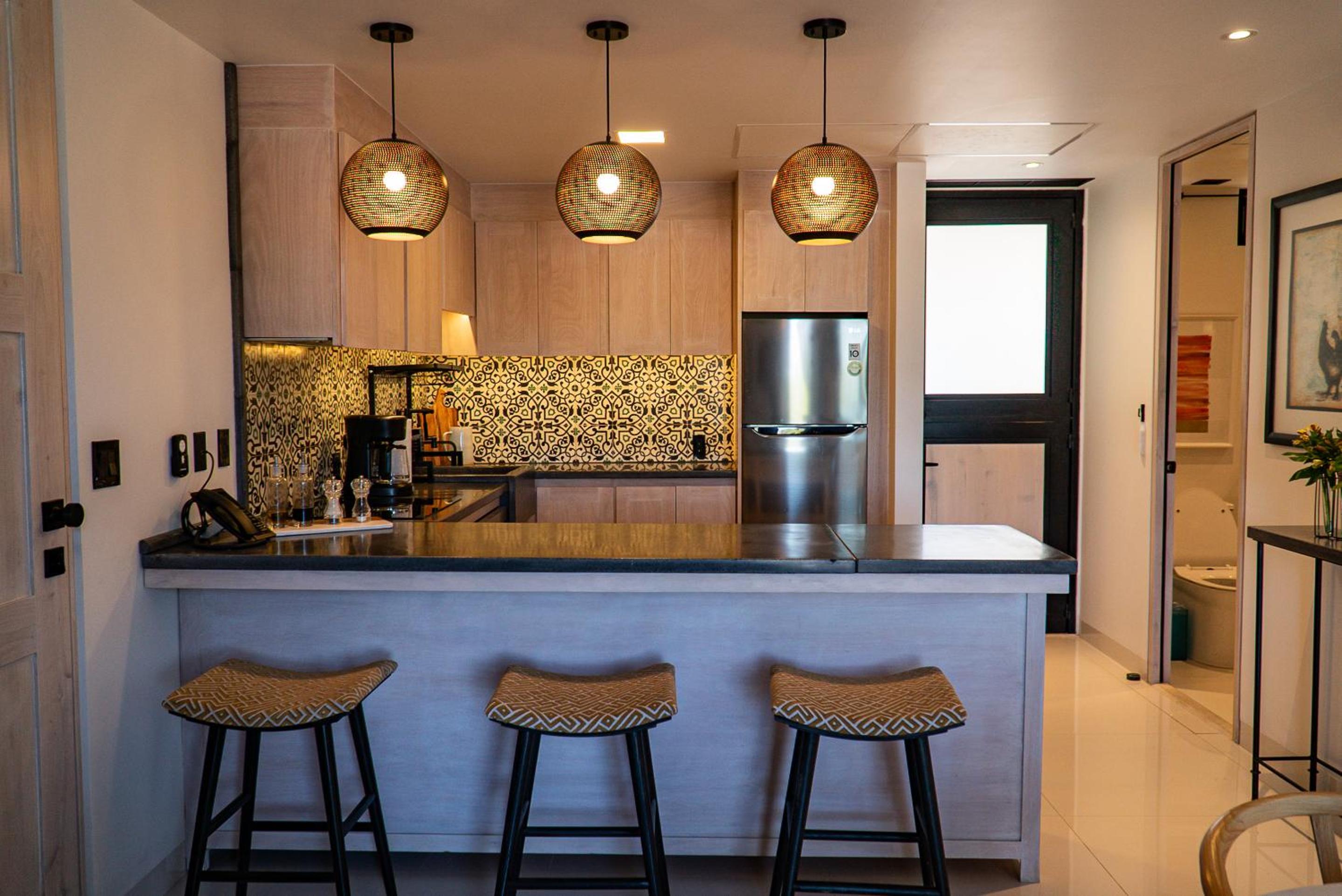 Two Bedroom Residences Full Kitchen - Photo 8