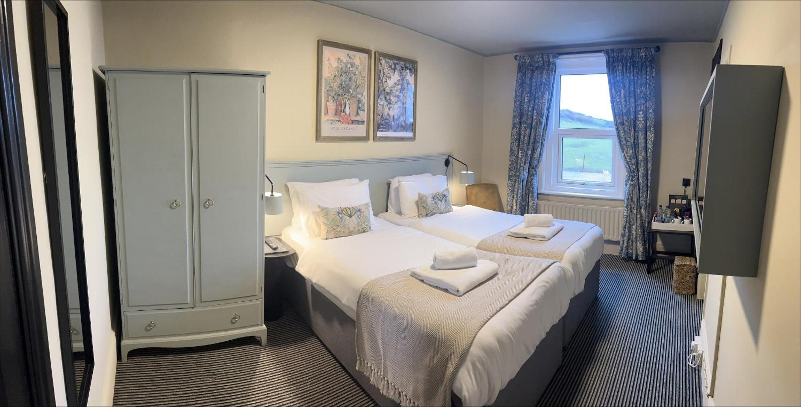 Double Room with Sea View photo 3