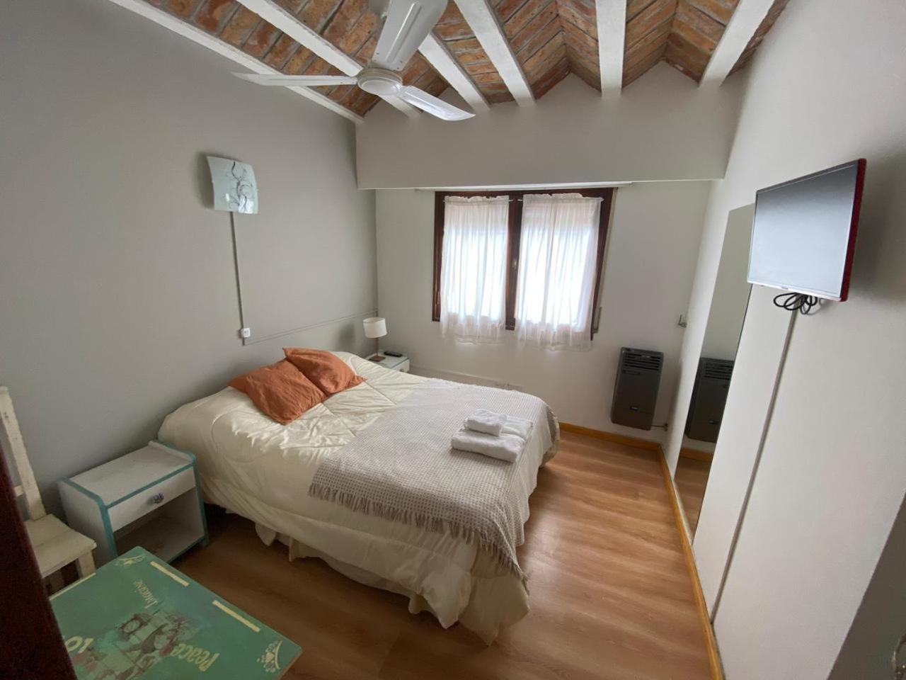 Standard Double Room with Fan photo 2