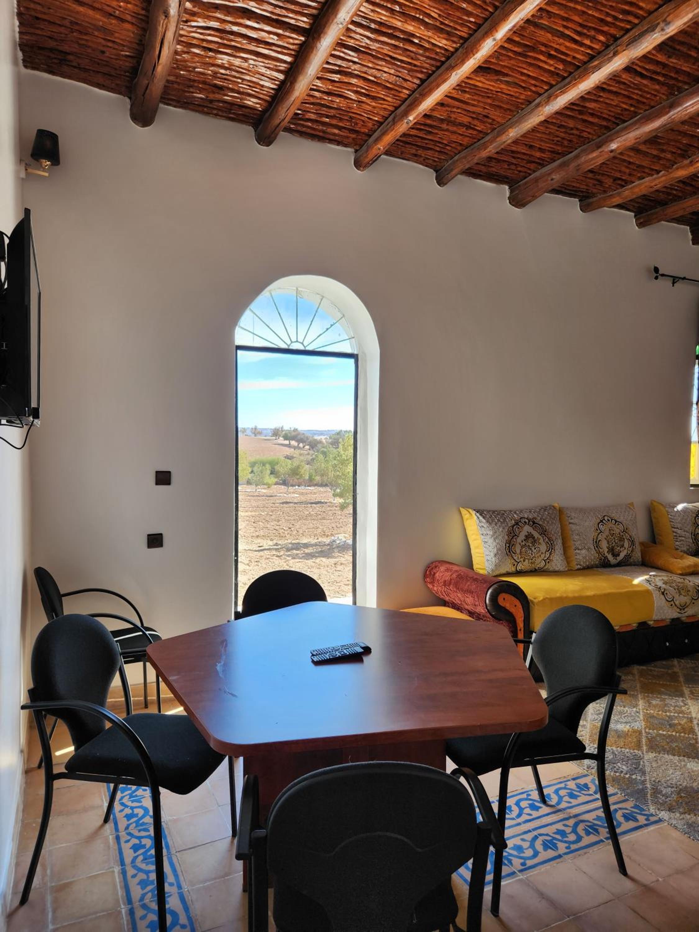 Three-Bedroom Villa photo 2