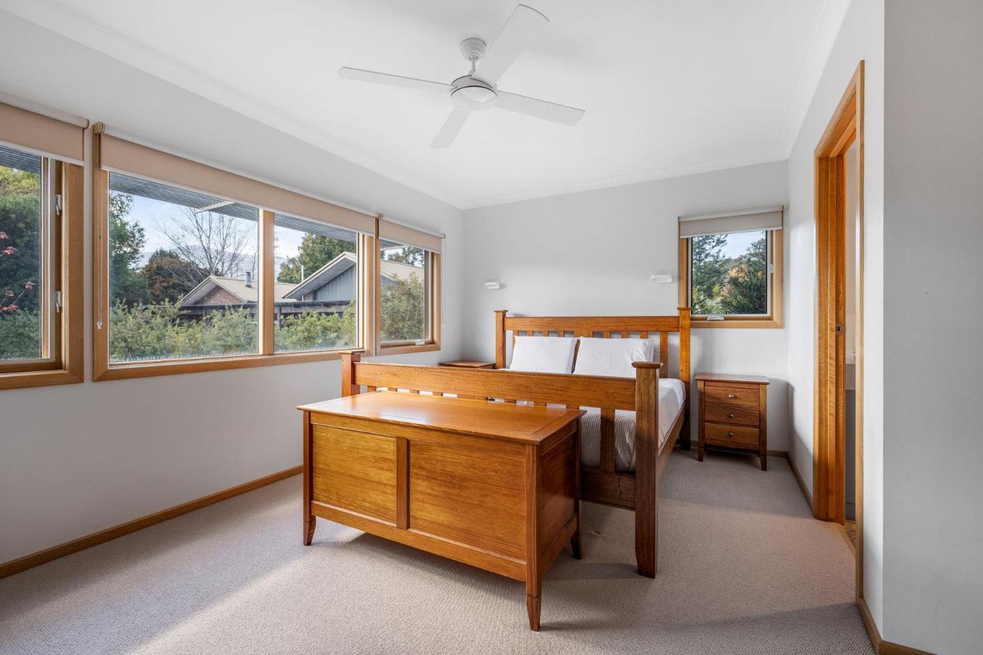 Four-Bedroom House photo 1