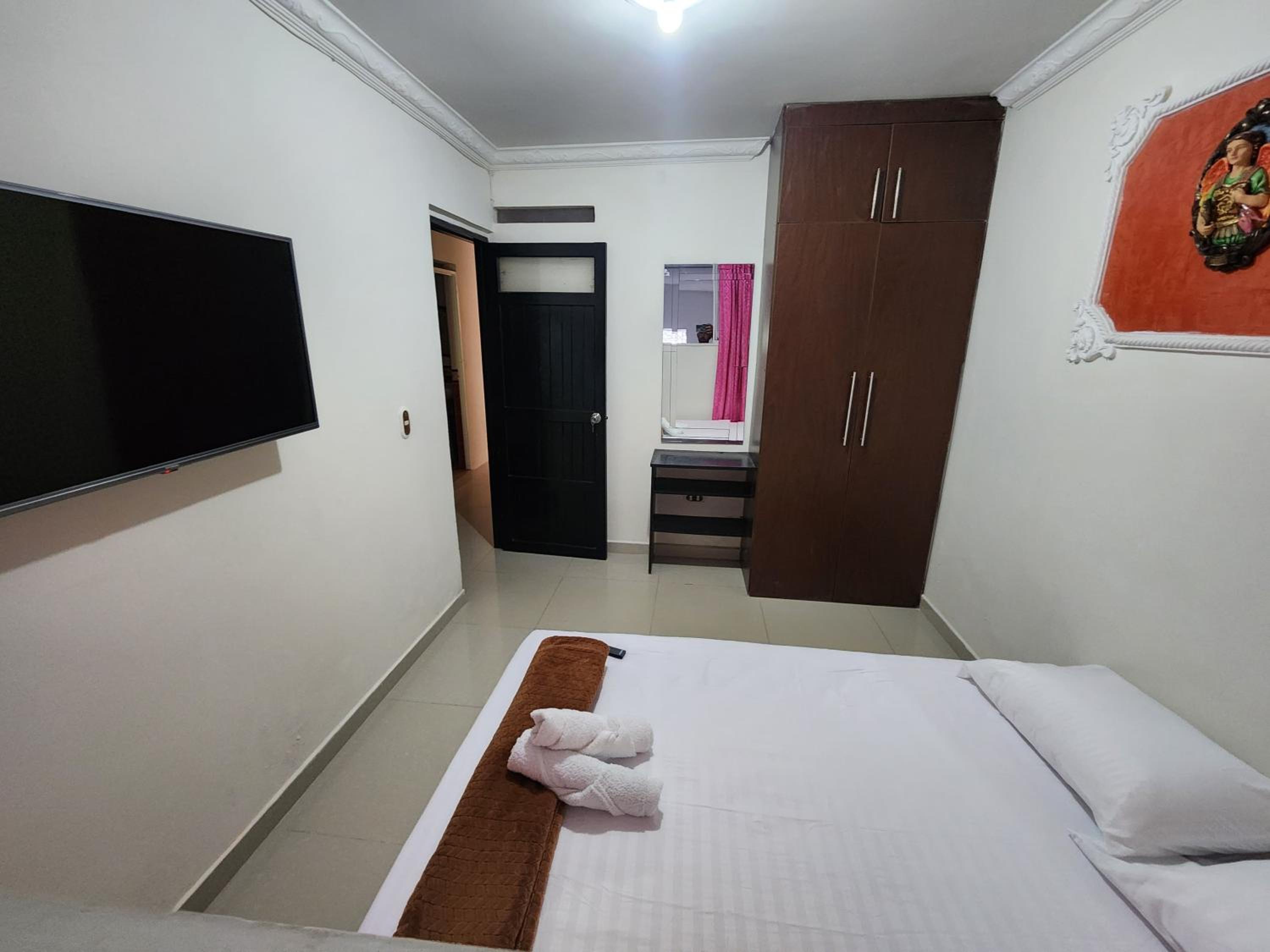 Double Room With Shared Bathroom photo 3