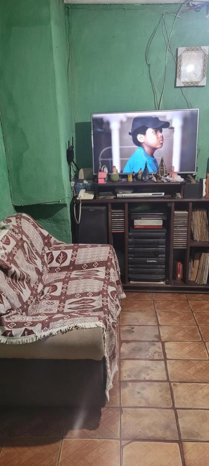 One-Bedroom House photo 2
