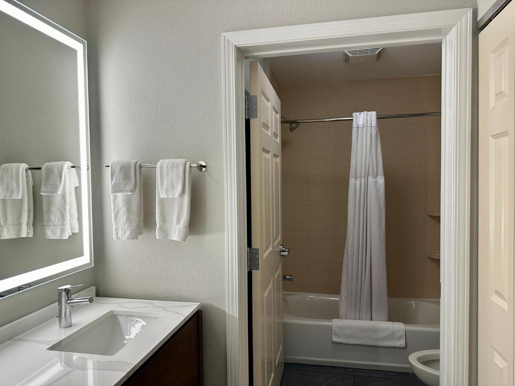 Standard Room - Photo 2