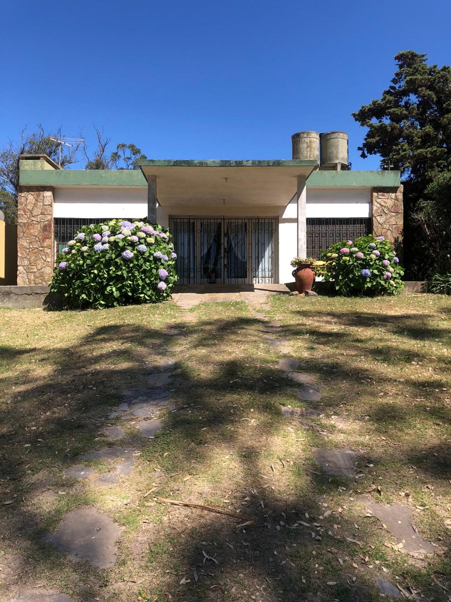 Three-Bedroom House photo 1